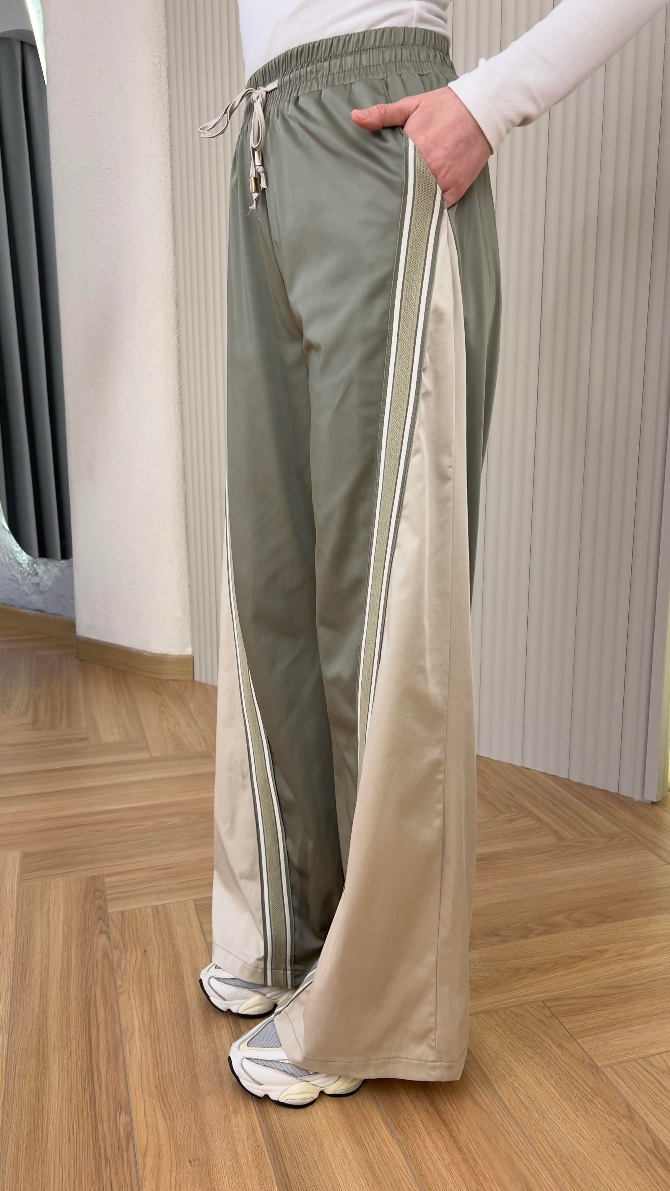 Velha Şerit Detaylı Tok Saten Pantolon