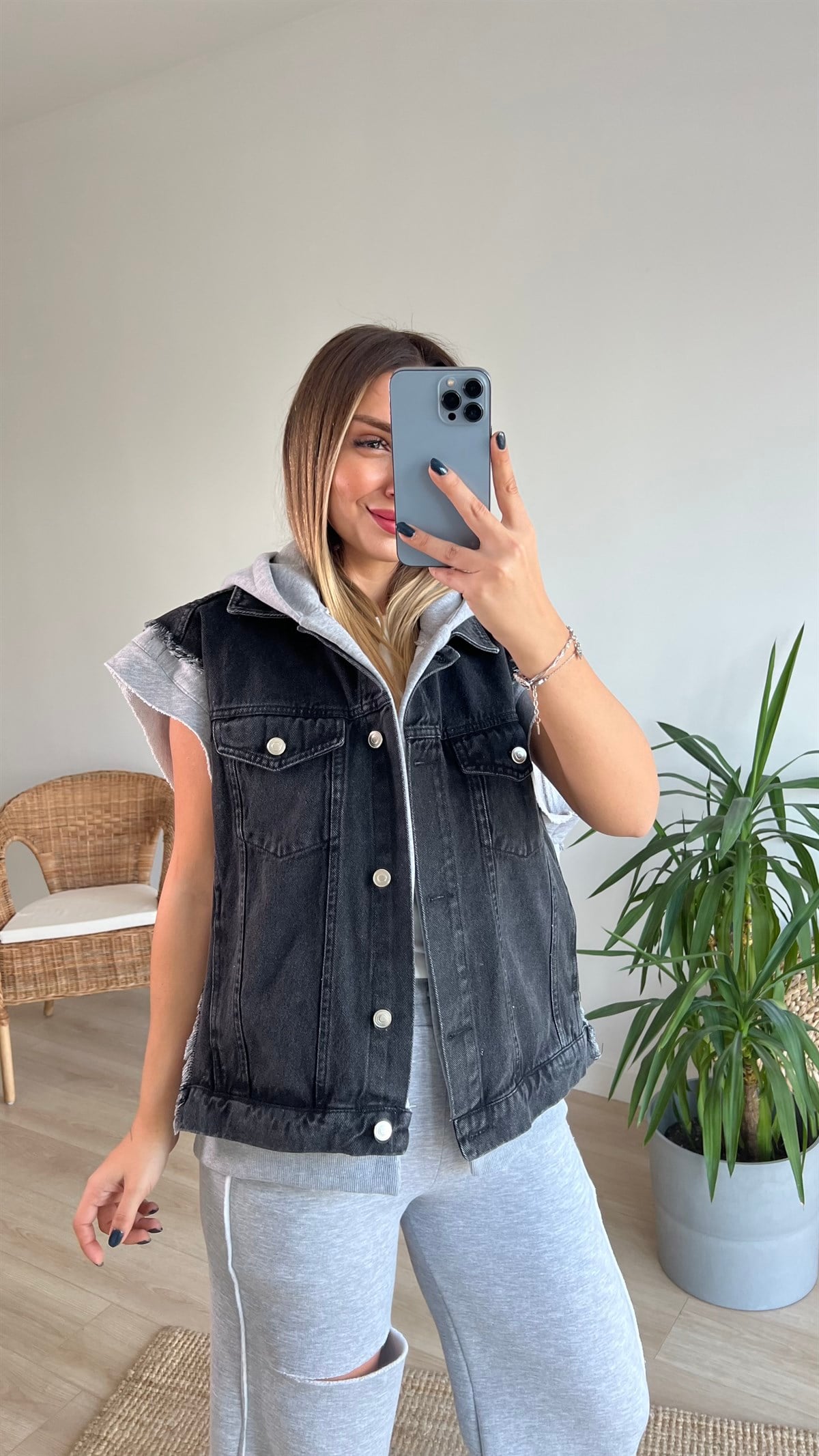 Marka Model Antrasit Denim Yelek