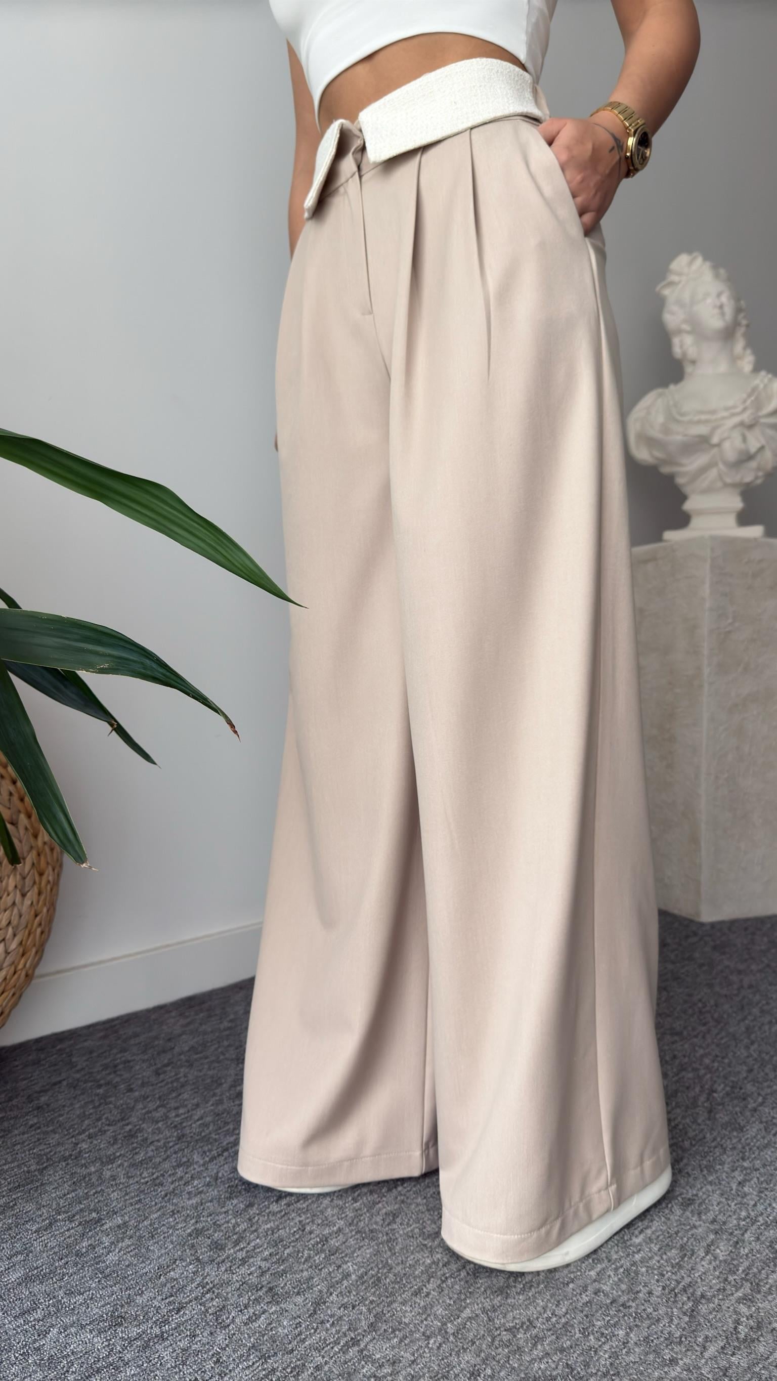 Glendi Bel Tüvit Detaylı Bej Pantolon