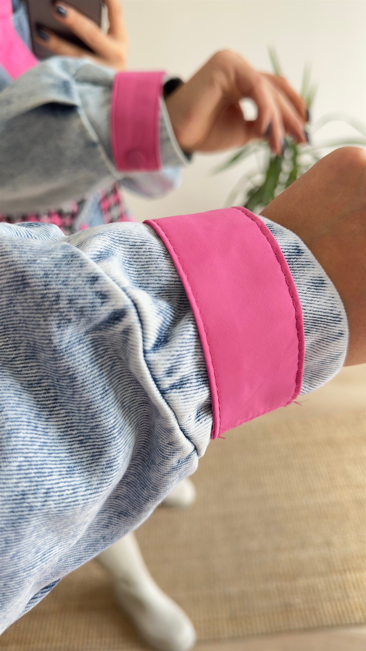 Pembe Kazayağı Desen Tasarım Kot Ceket
