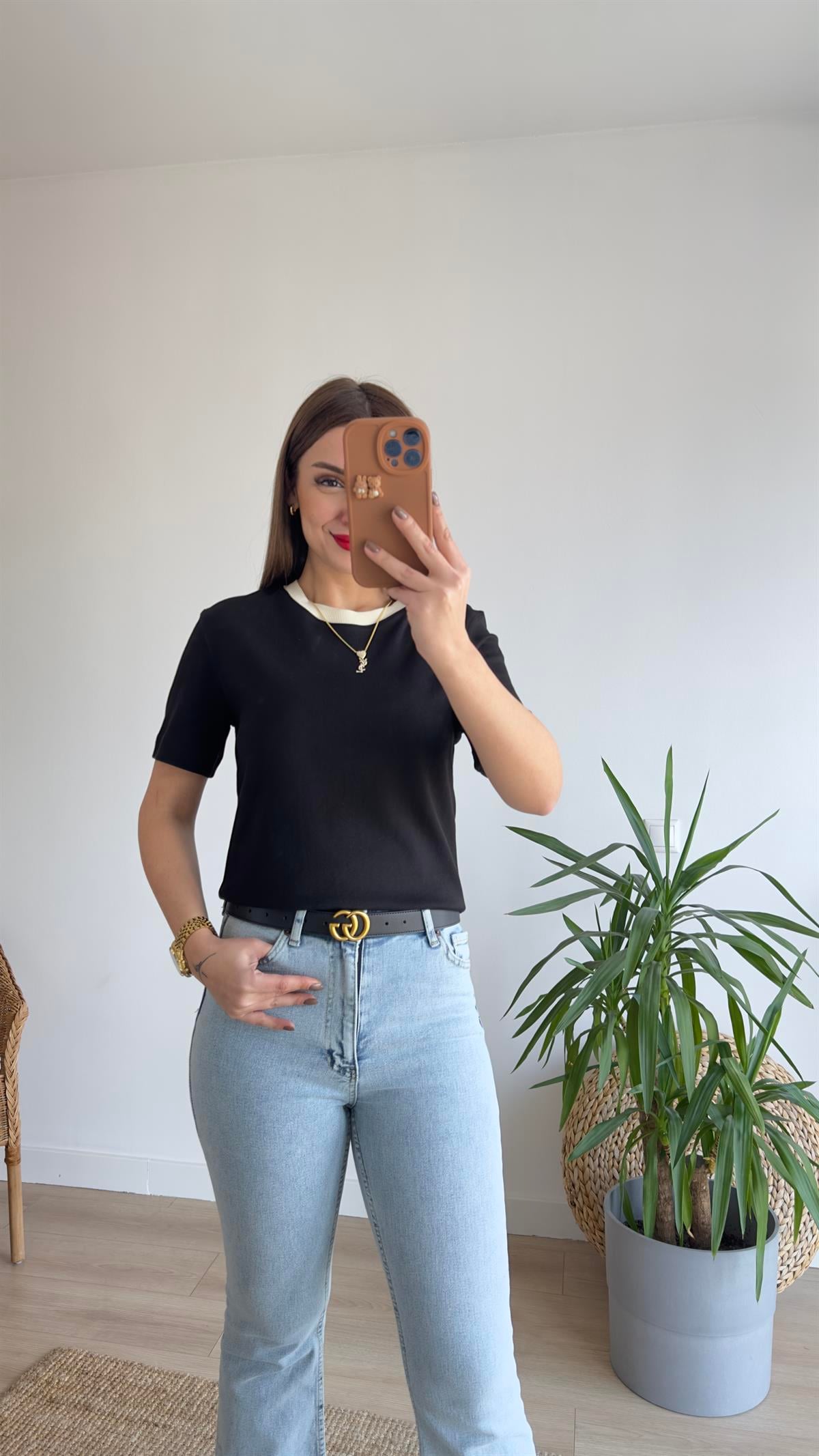 Ters Ribana Siyah Massi Tshirt