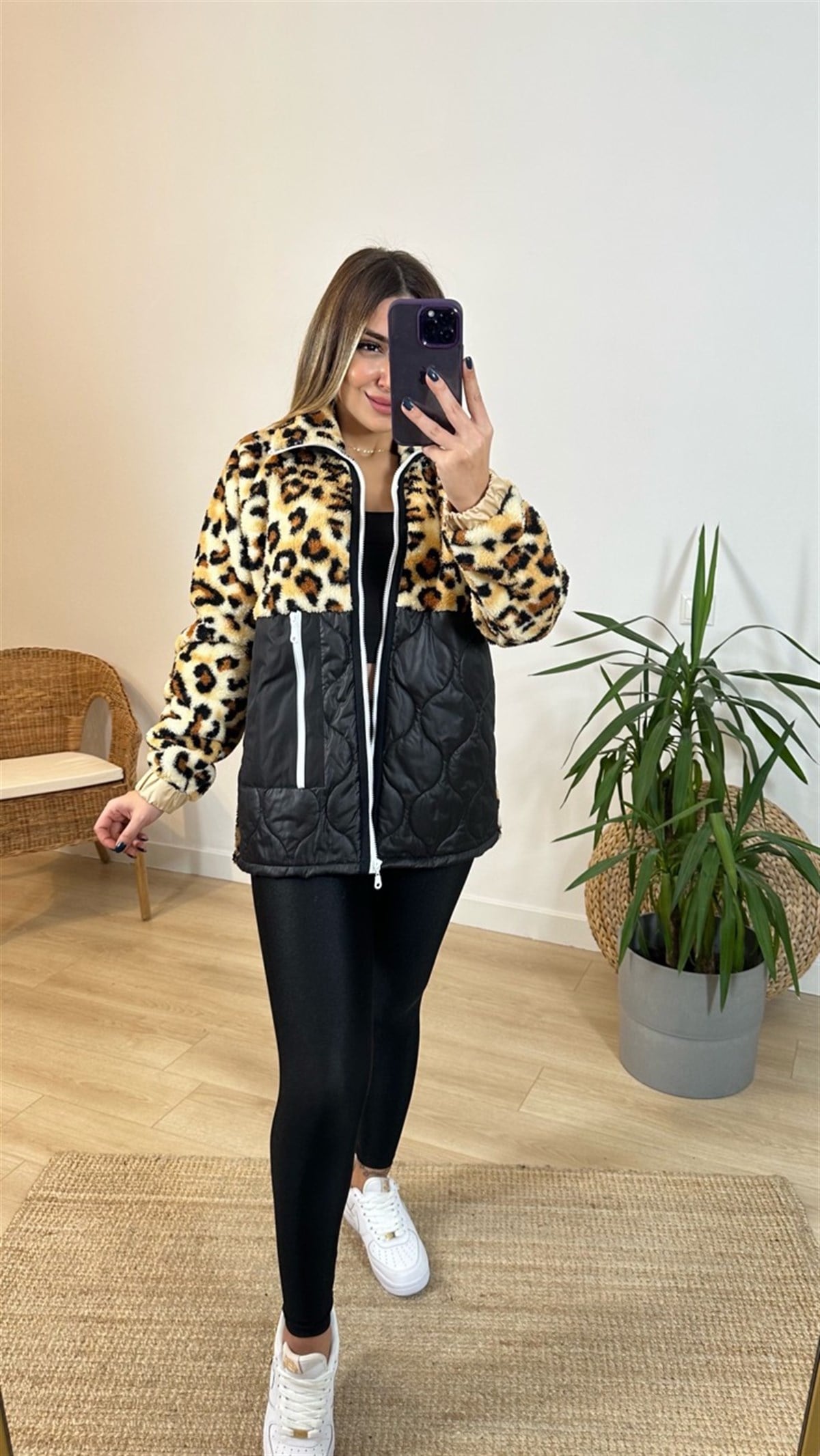 Kapitone Detaylı Kahve Leopar Peluş