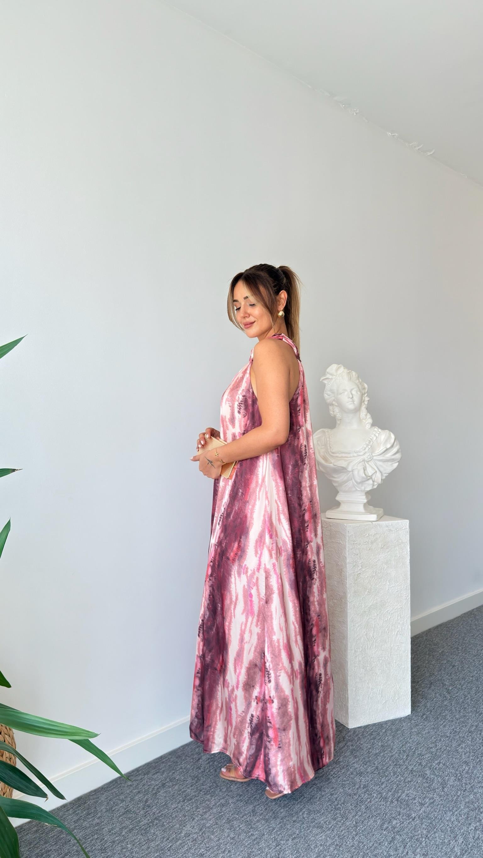 Pembe Massi Batik Desenli Halter Yaka Elbise 
