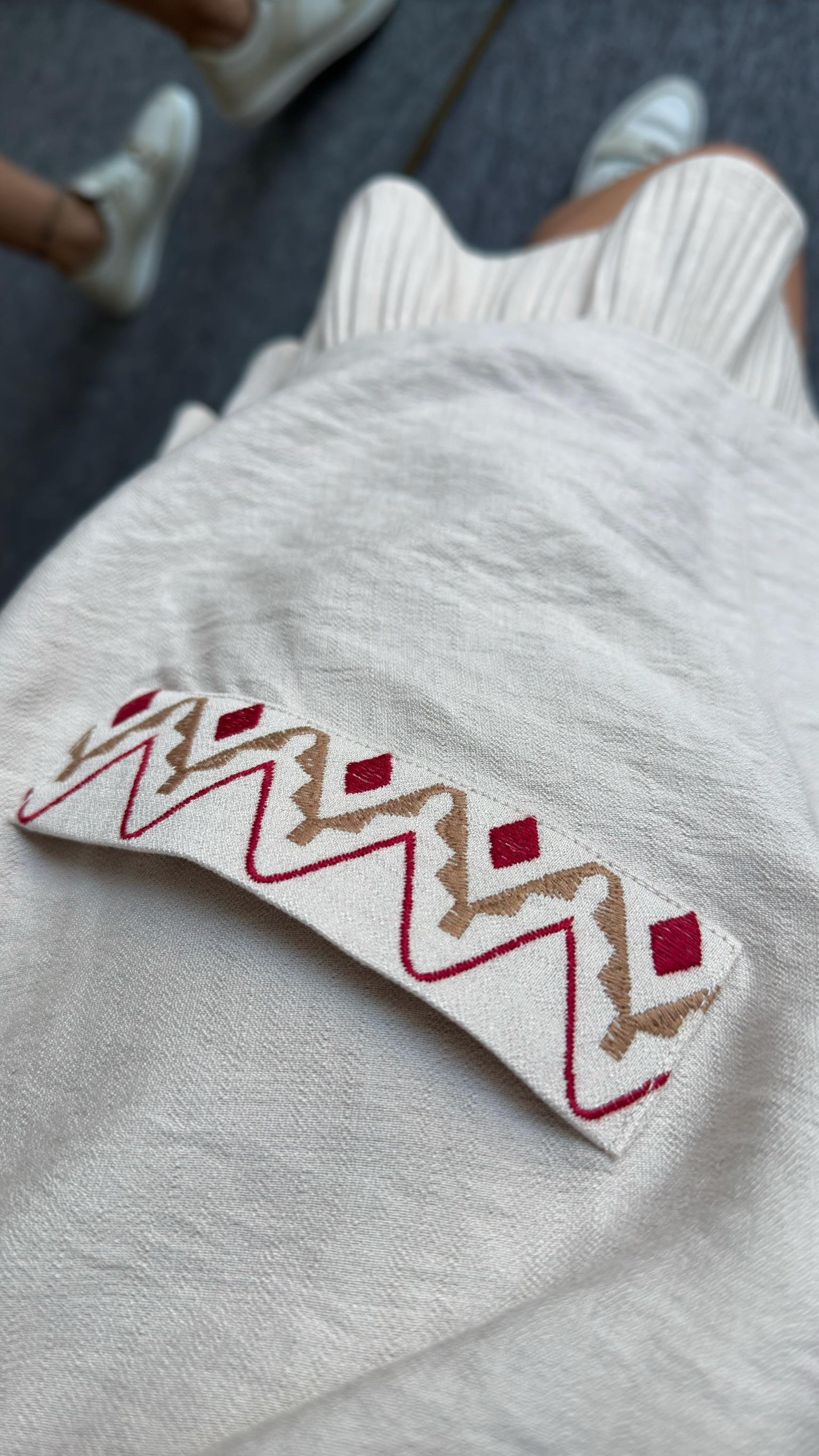 Letre Nakış Detaylı Natural Ceket