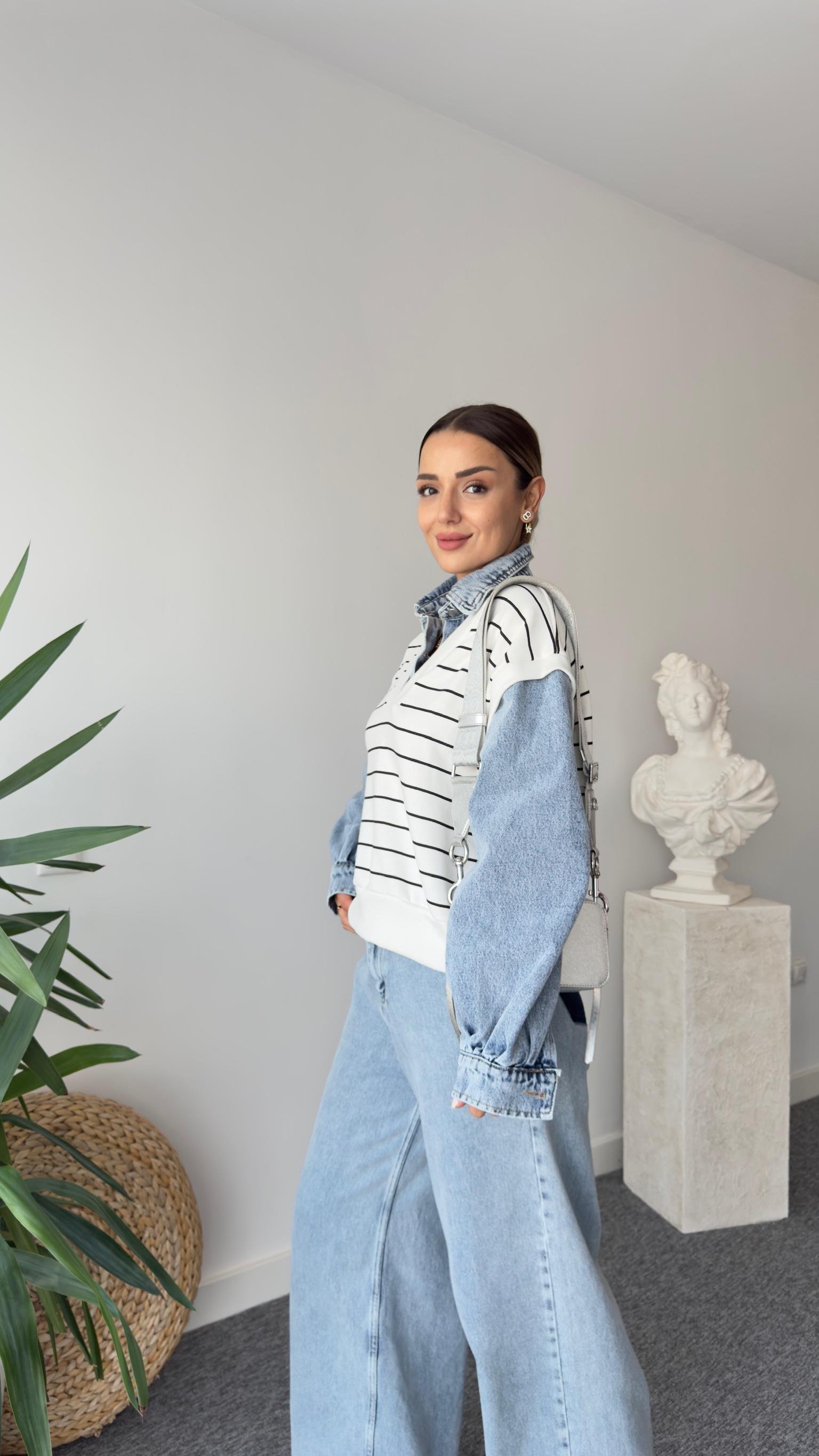 Helina Kot Detaylı Çizgili Beyaz Sweatshirt