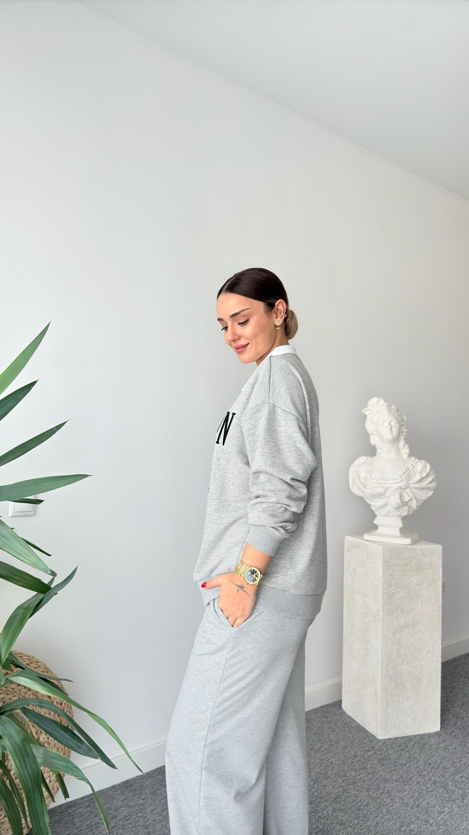 Beyaz Yaka Brooklyn Yazılı Gri Sweatshirt
