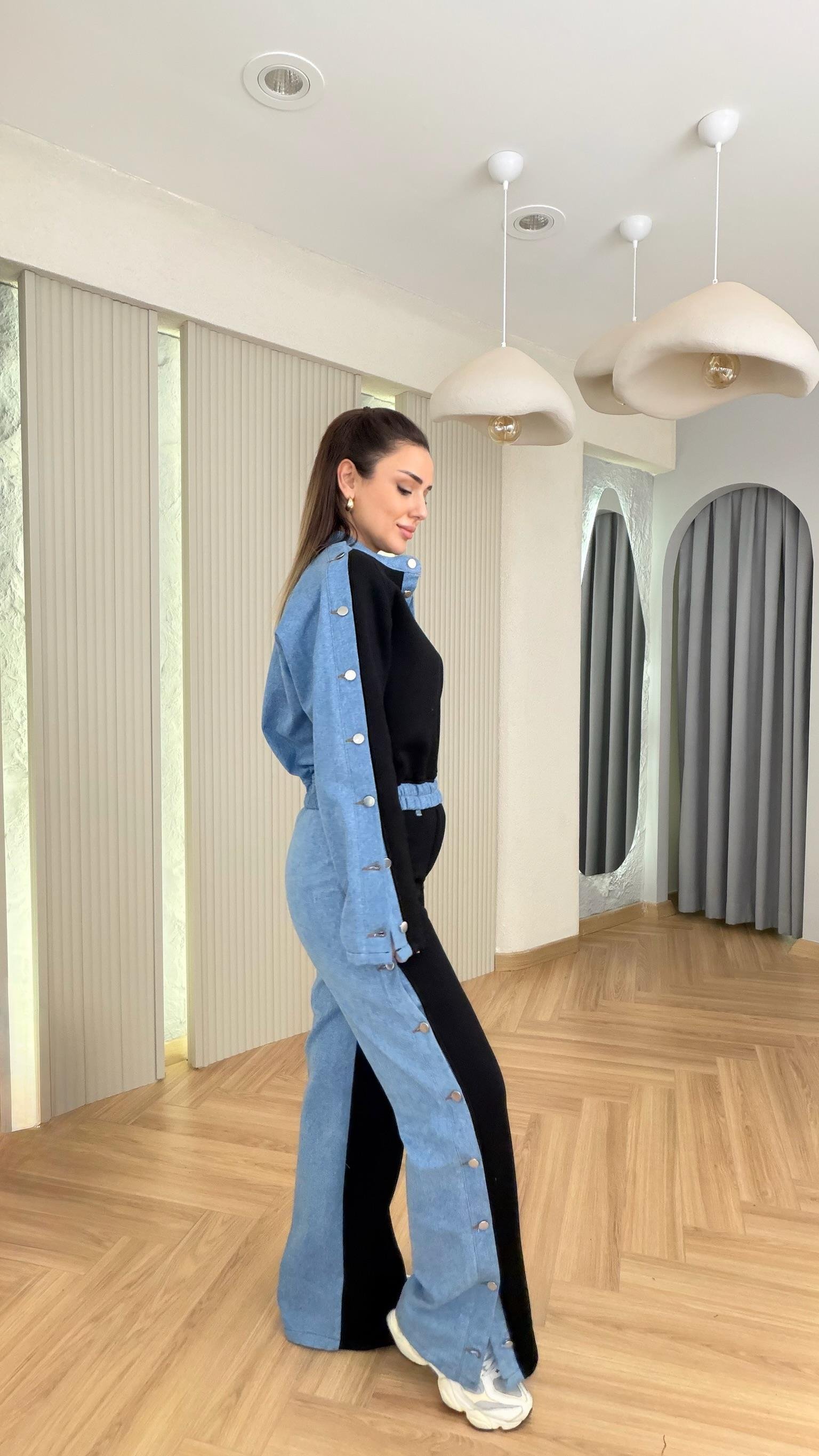 Siyah Cres Yanlar Düğme Detaylı Garnili Takım