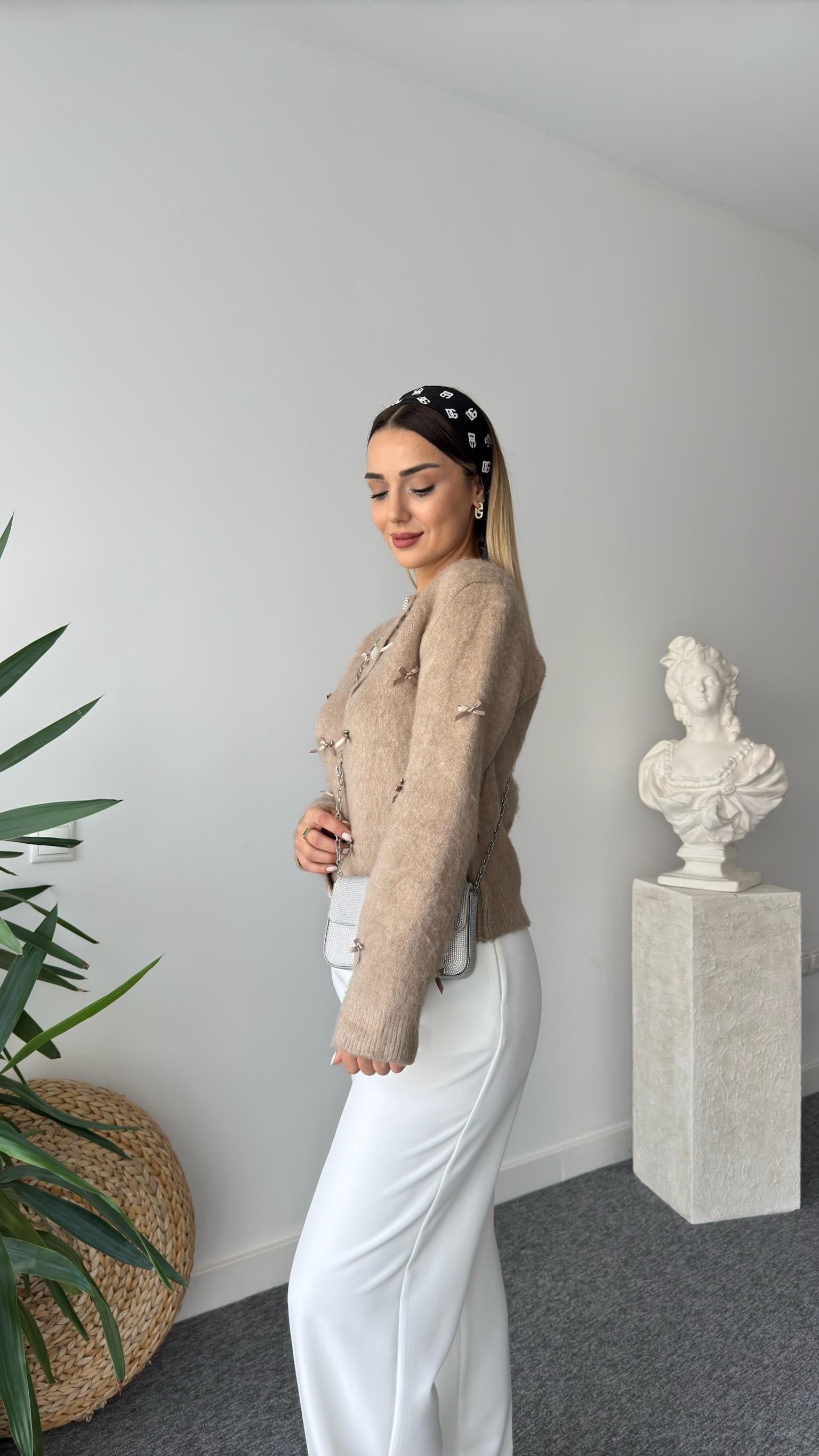 Luan Fiyonk Detaylı Marka Model Camel Hırka