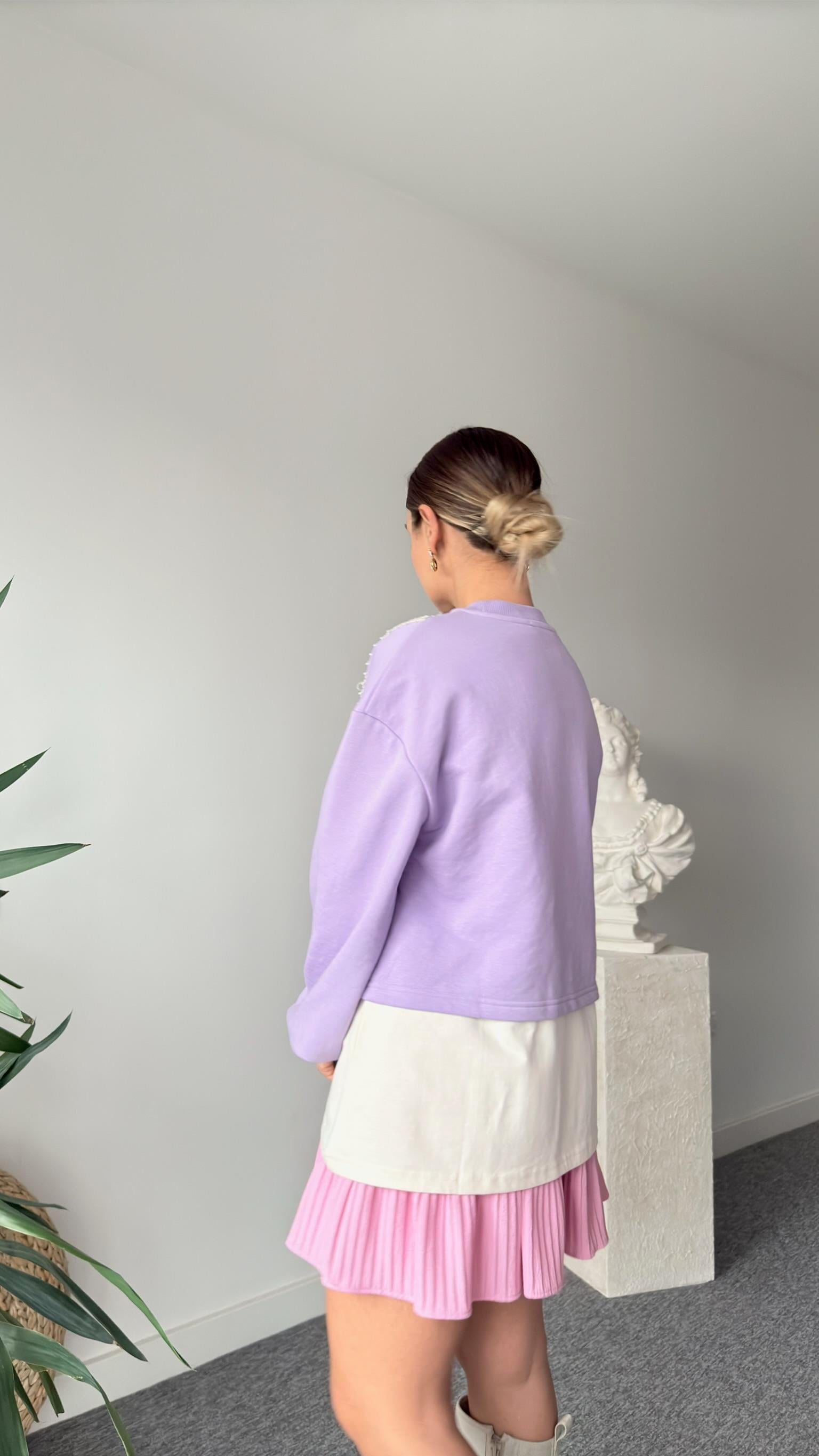 Levu Yazı Ve Dantel Detaylı Sweatshirt