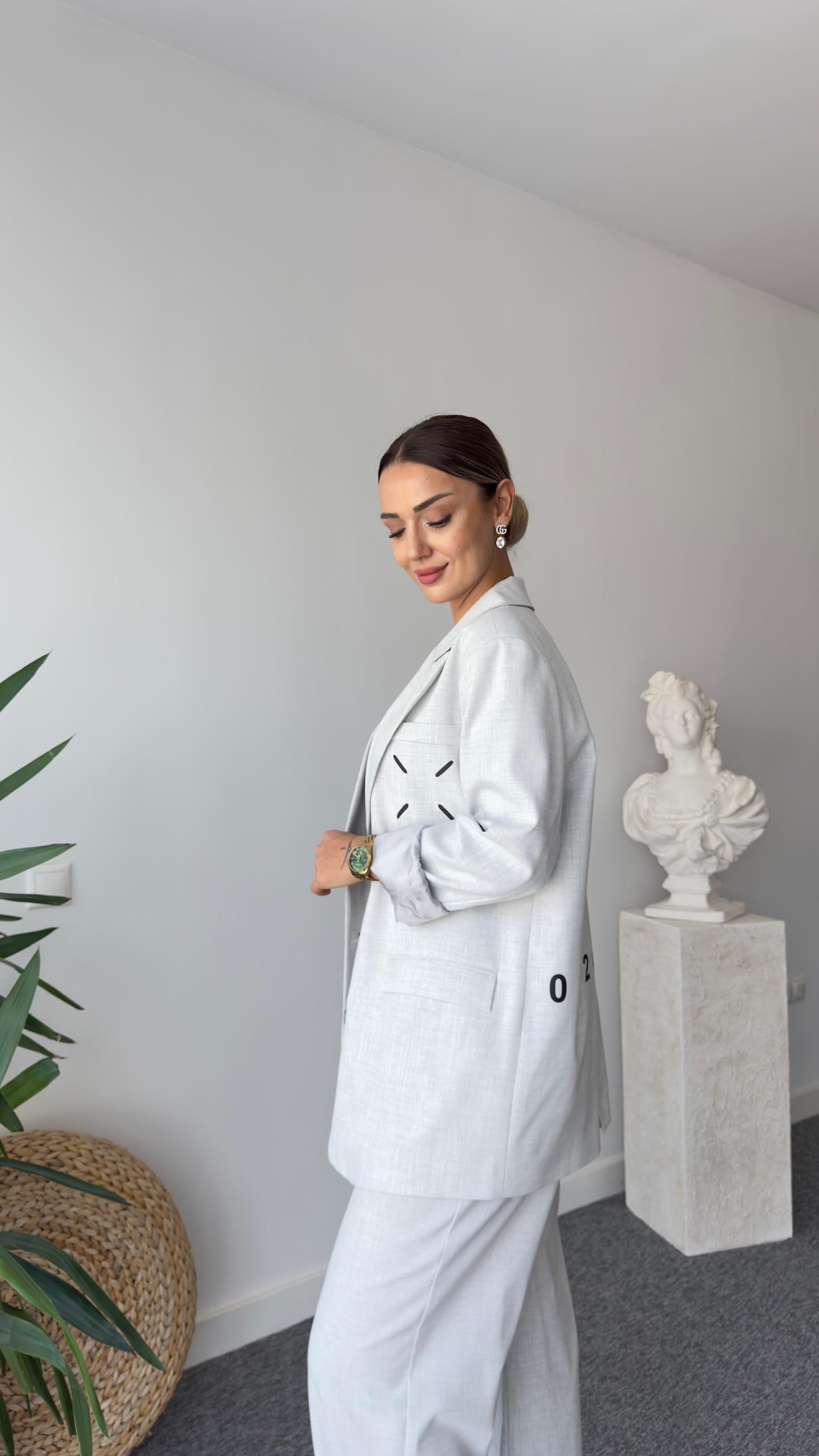 Aisha Baskı Detay Gri Blazer Ceket