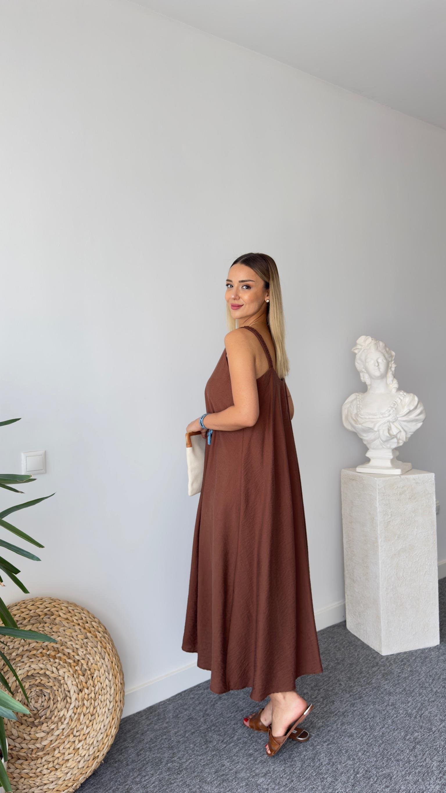 Askıları Lastikli Kahve Elbise 