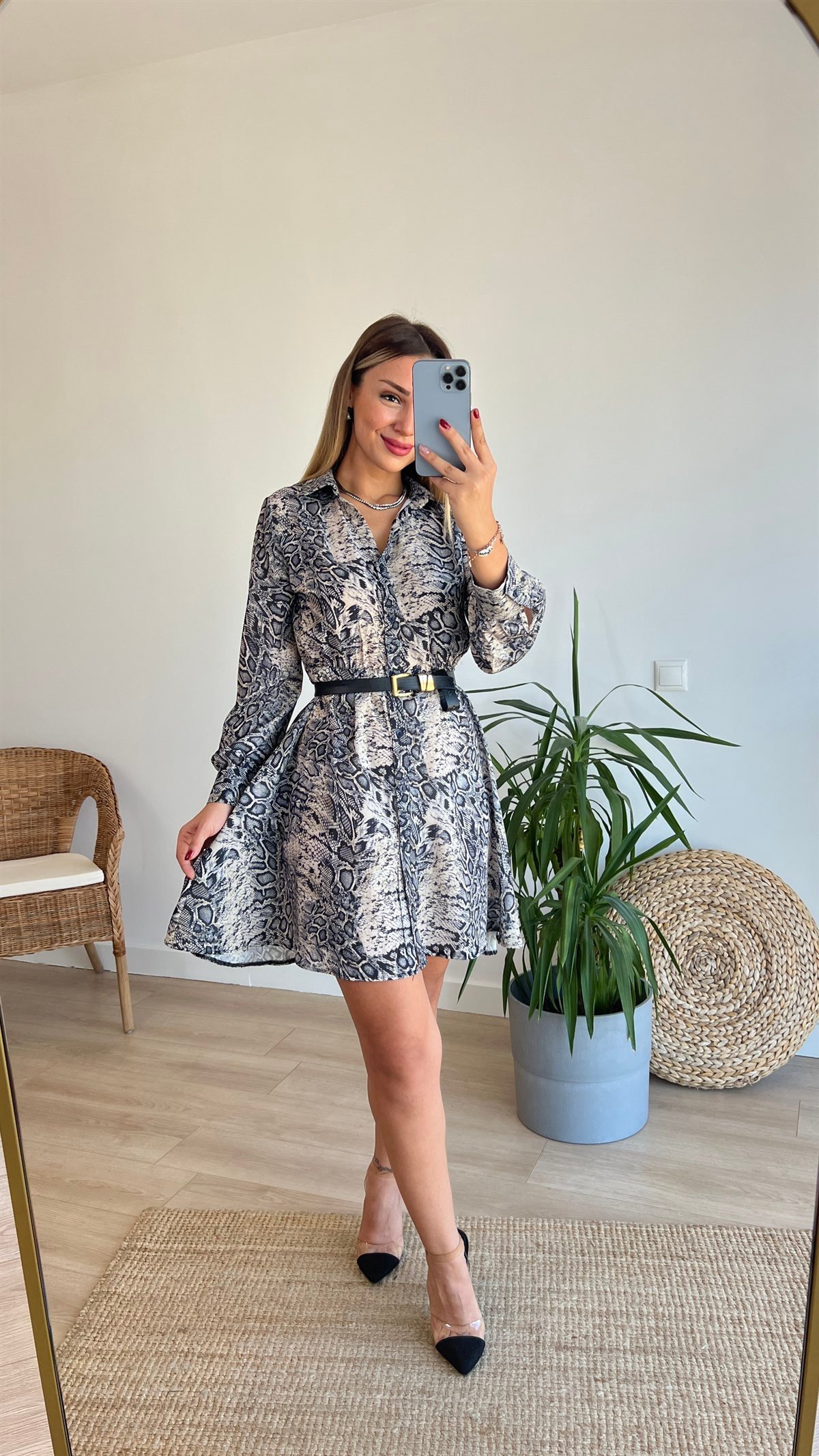 Zara Model Beli Büzgülü Leopar Desen Elbise 