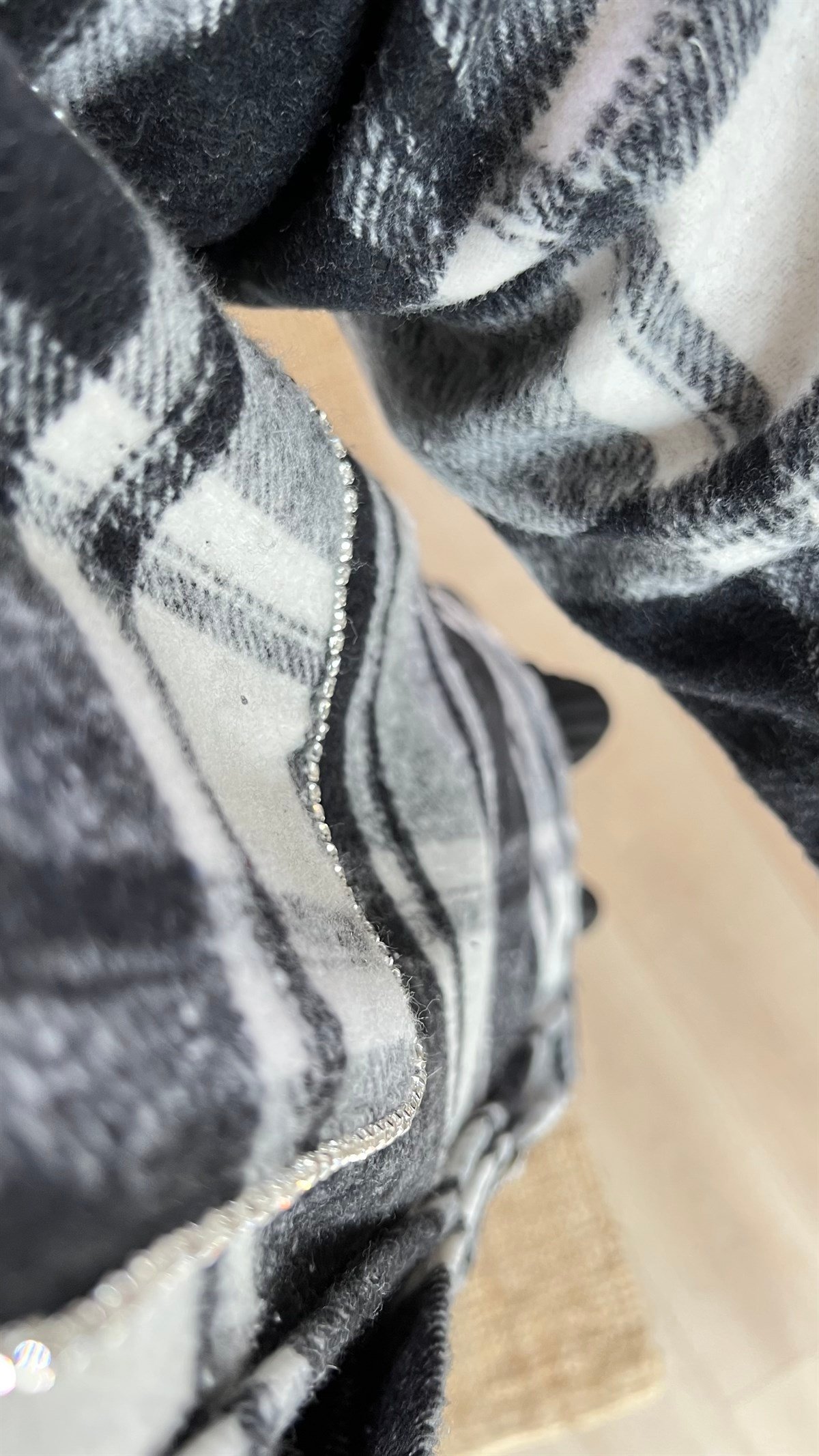 Zara Model Taş Detaylı Ekose Ceket