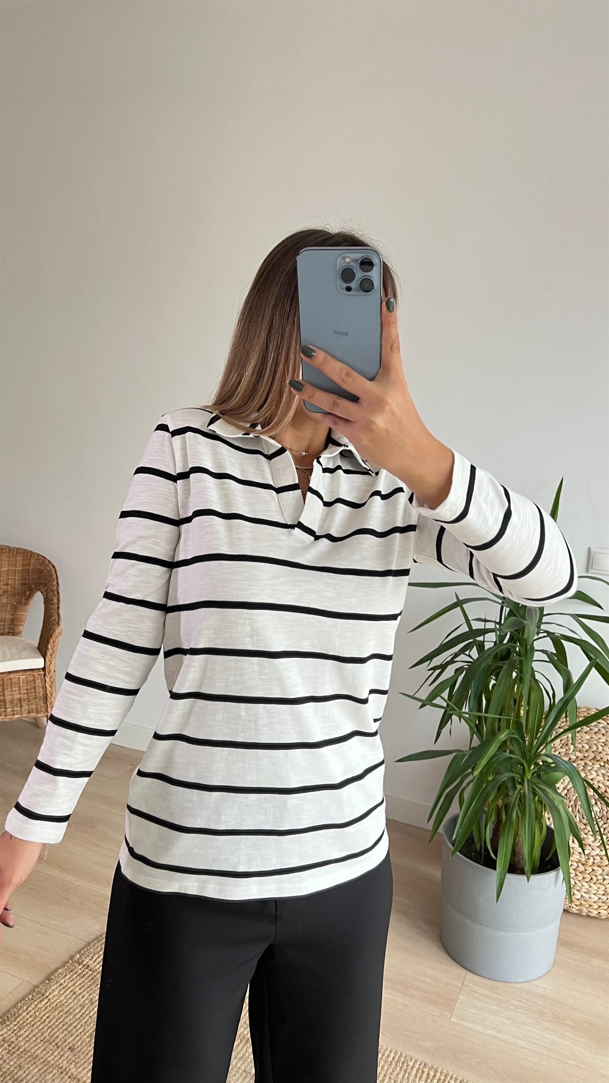 Polo Yaka Çizgili Basic Sweat