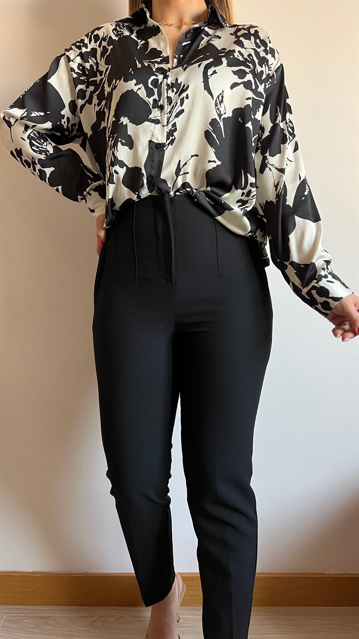 Zara Model Çicek Desenli Gömlek