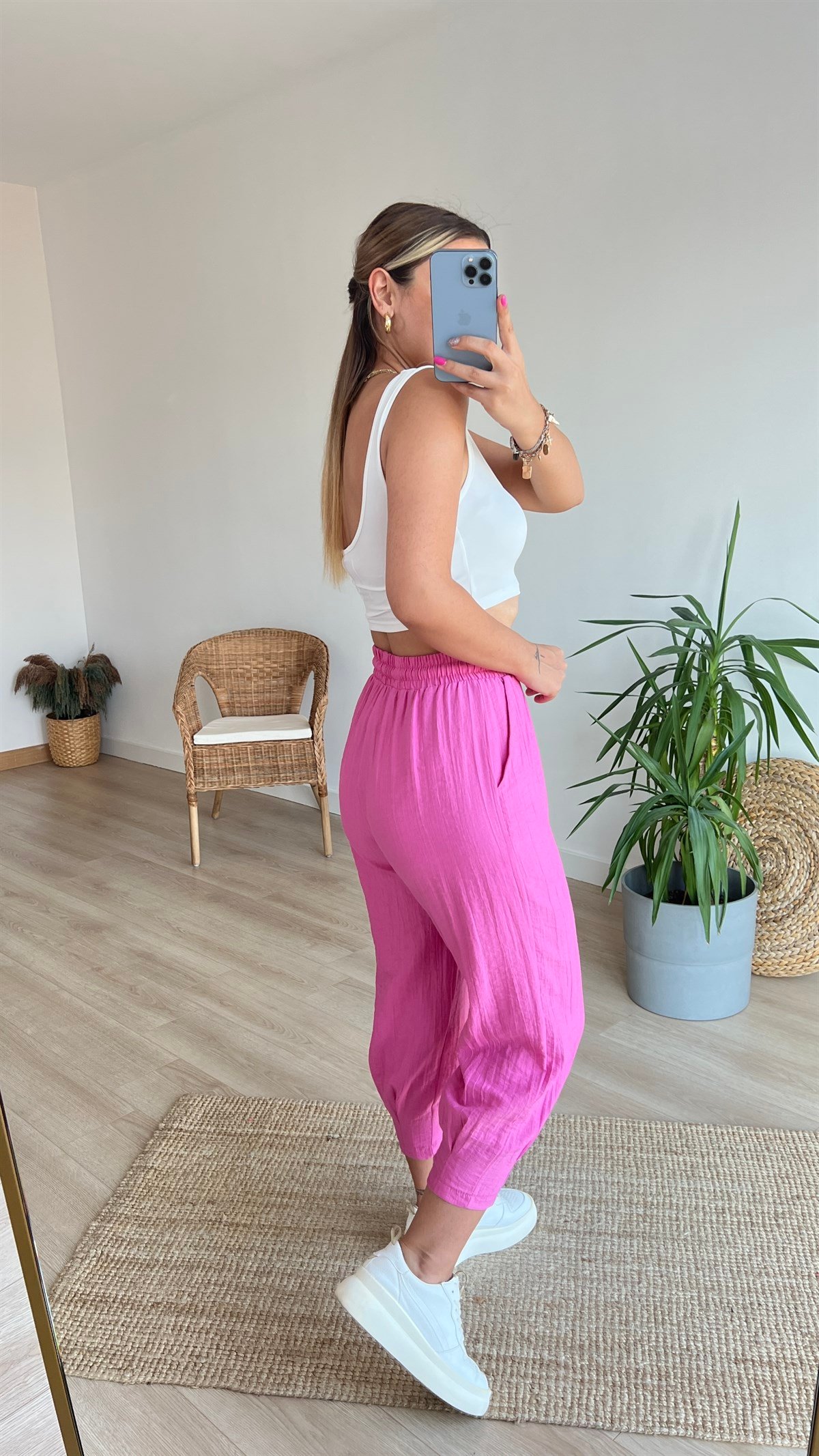 Beli Lastikli Paça Pile Detaylı Fuşya  Pantolon