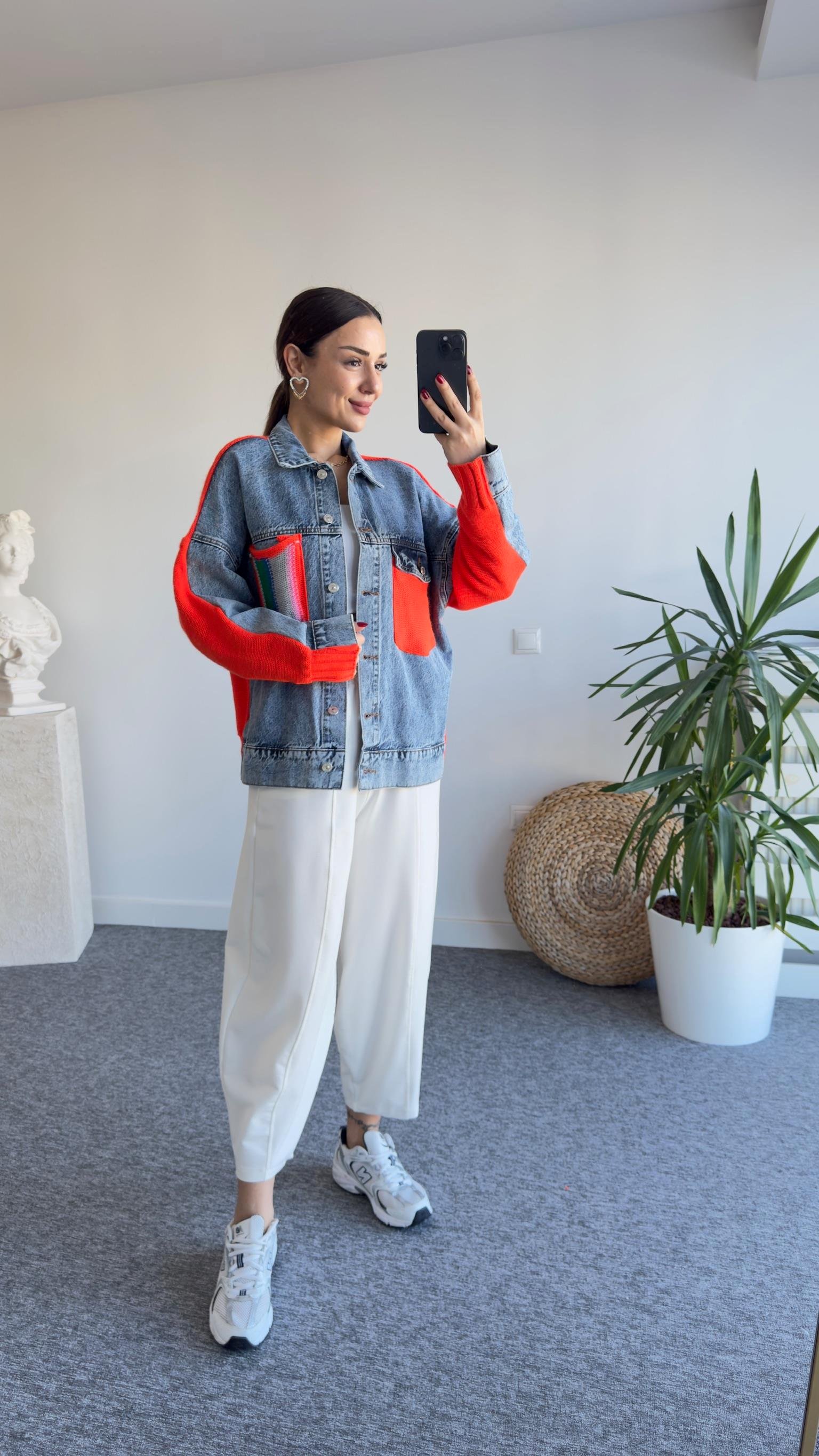 Sırt Turuncu Trikolu Jean Ceket