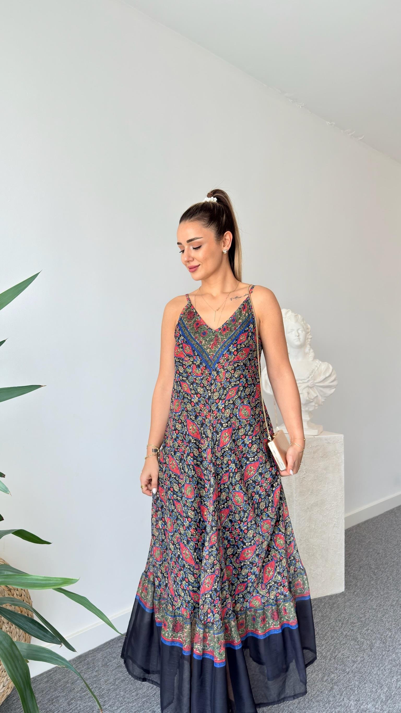 Vela Zra Model Çiçek Desenli Şifon Elbise 