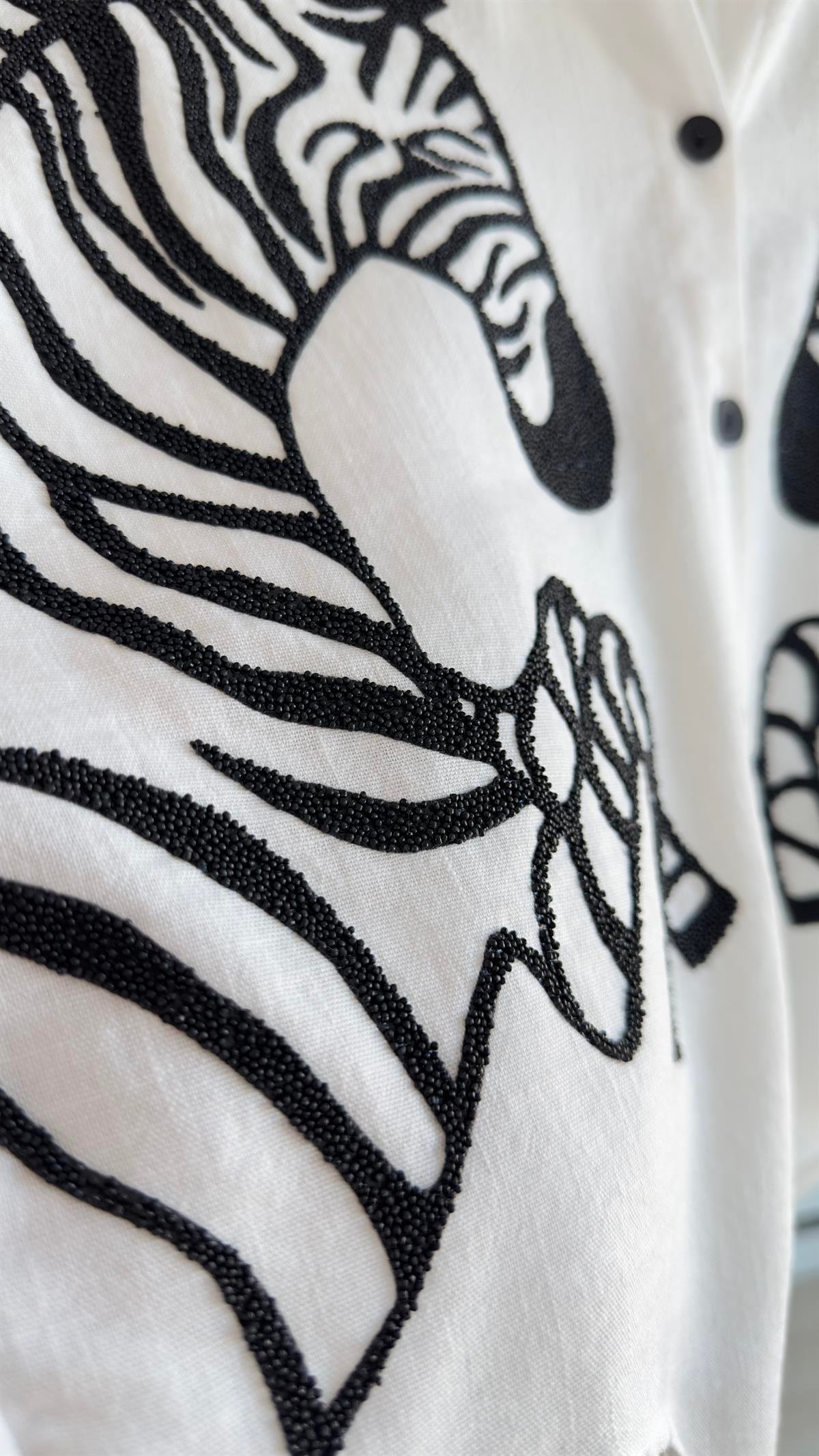 Zebra İşlemeli Keten Gömlek