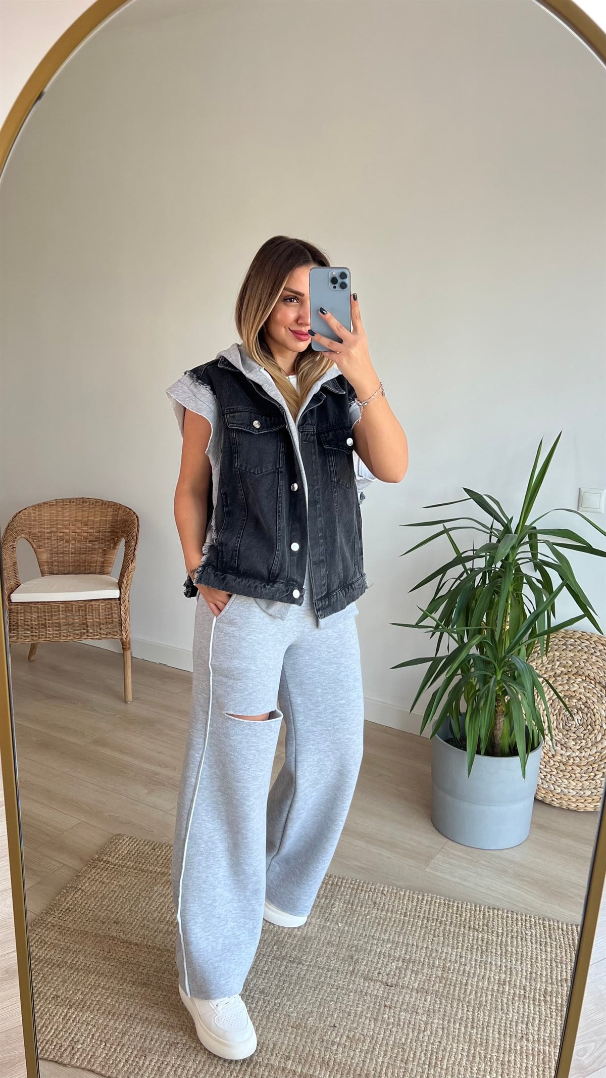 Marka Model Antrasit Denim Yelek