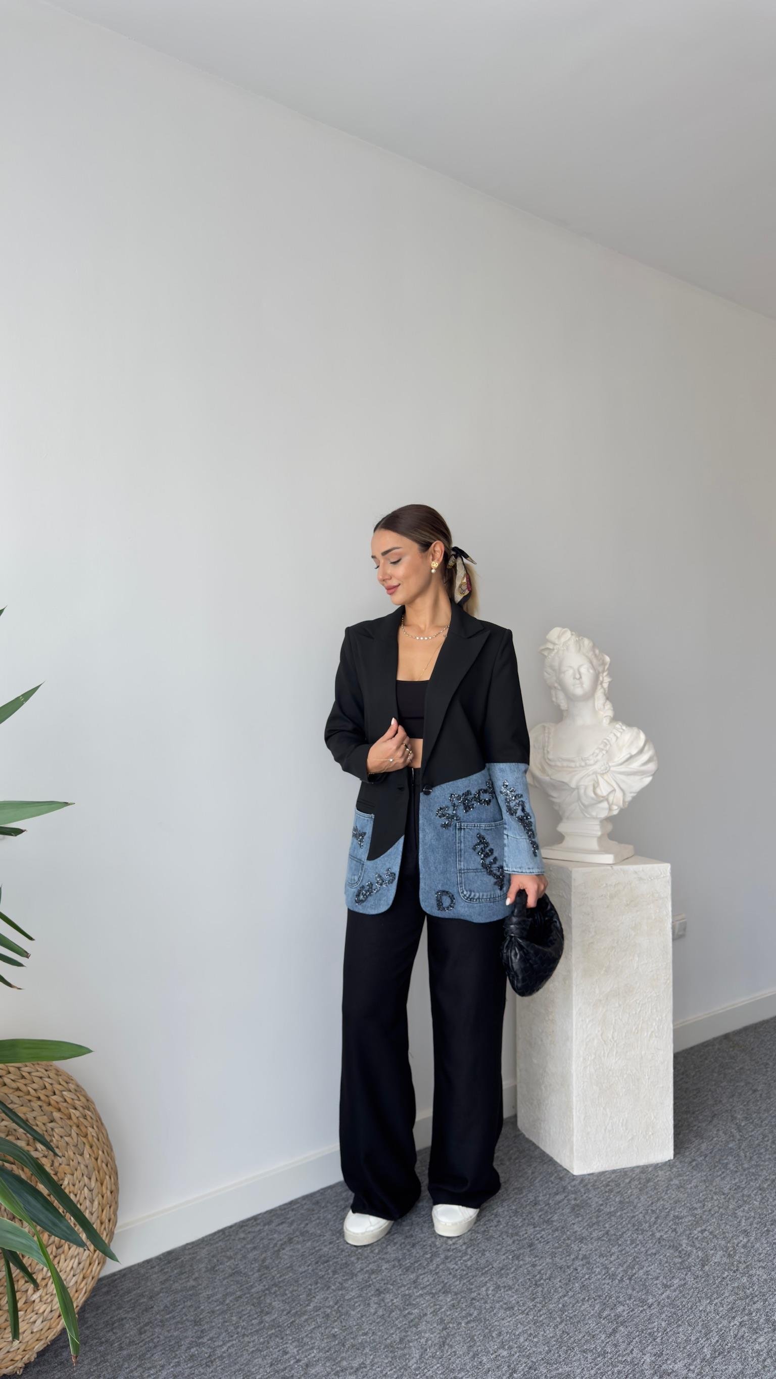 Jana Kot Garnili Taş Detay Siyah Tasarım Blazer