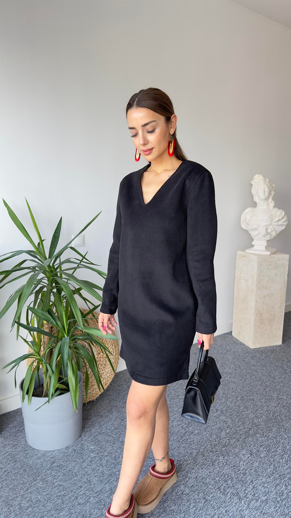 Kaşe Mas Model V Yaka Elbise