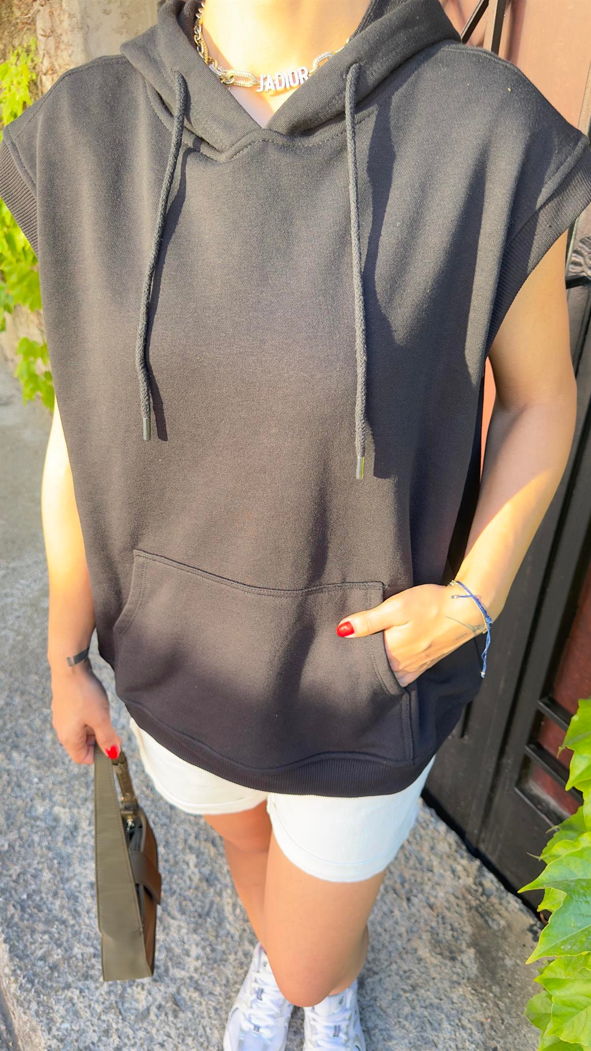 Paula Kolsuz Kapüşonlu Siyah Sweat