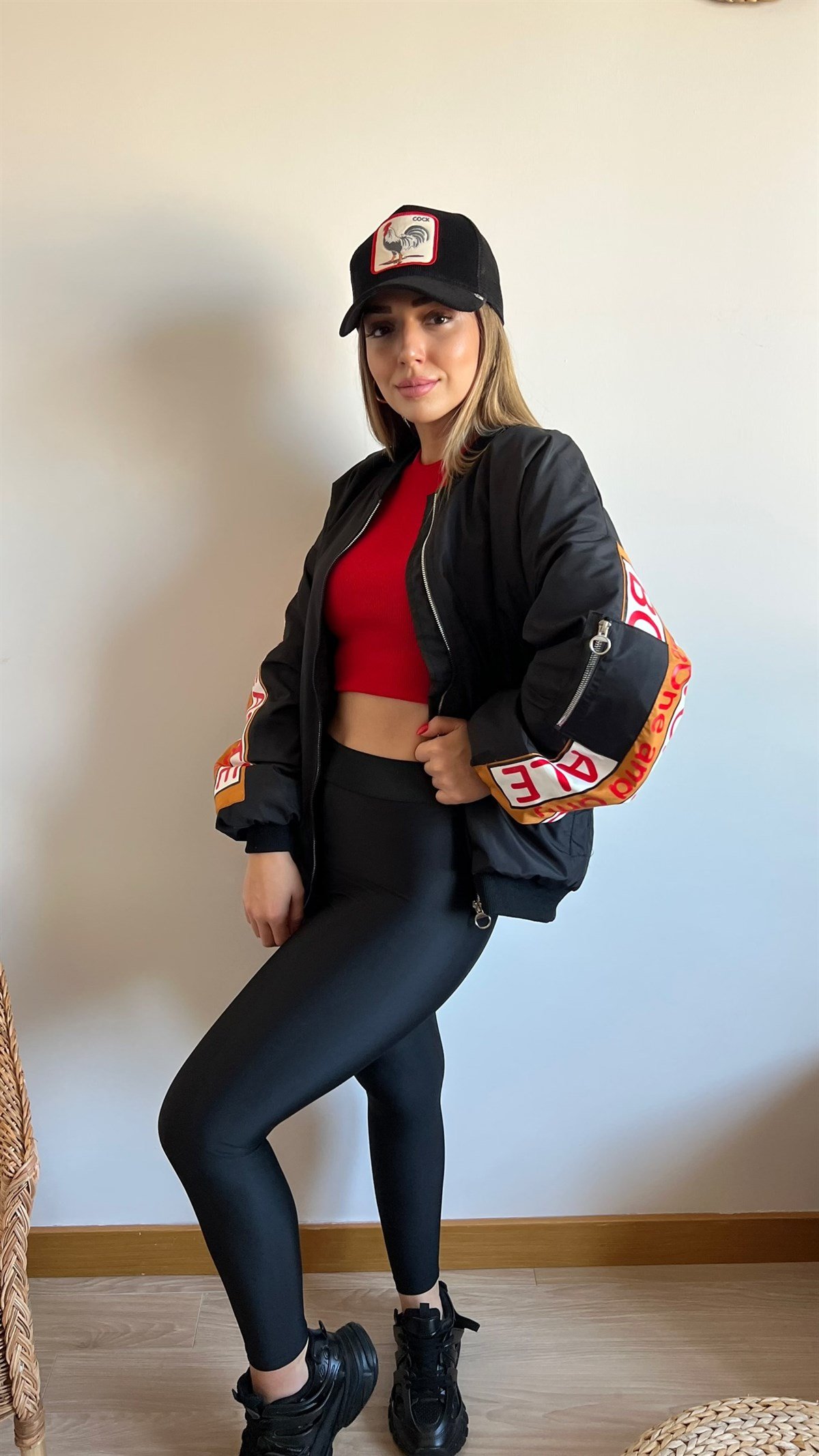 Yazı Detaylı Tasarım Bomber Ceket