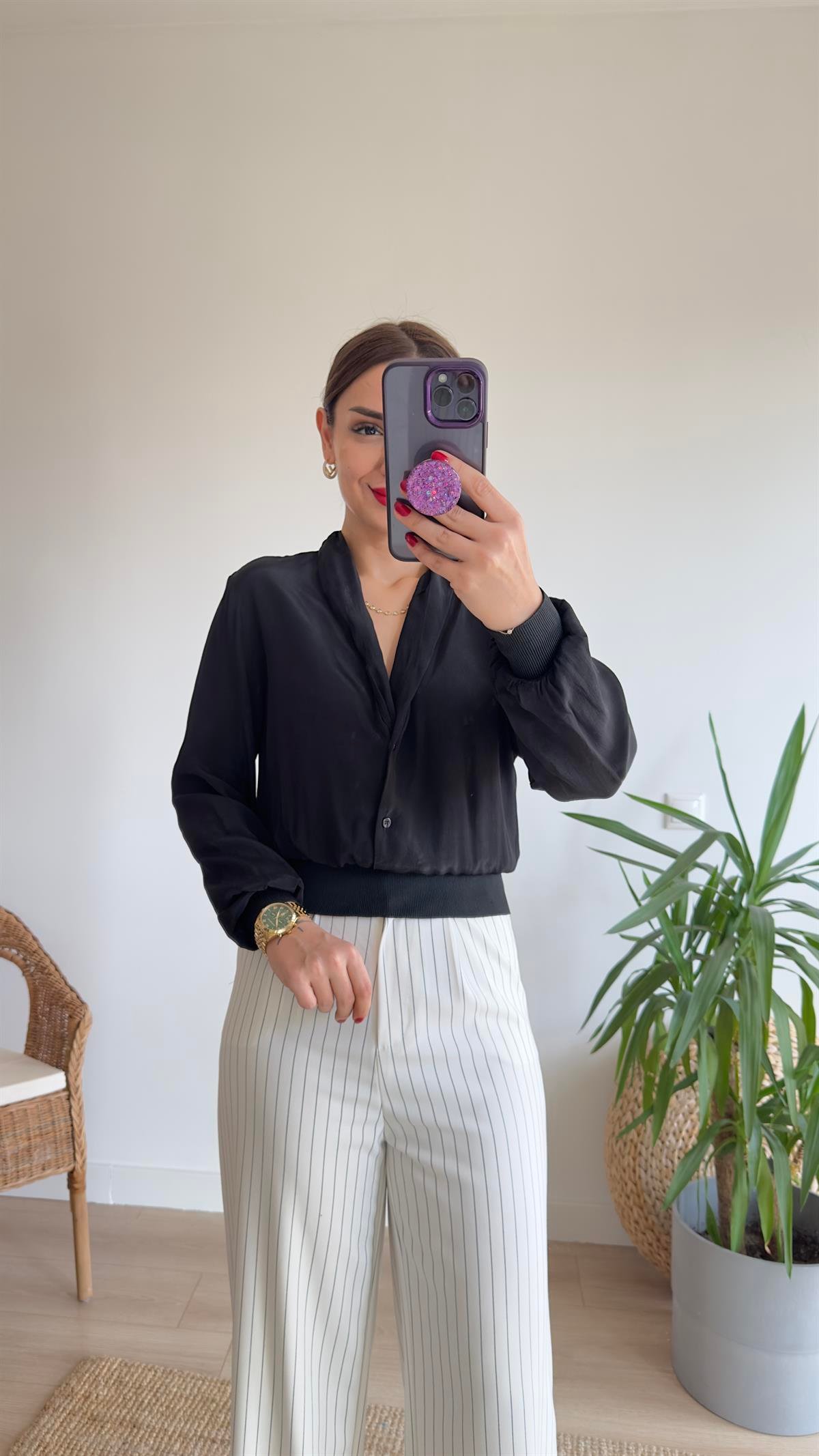 Giva Lastikli Siyah Bluz