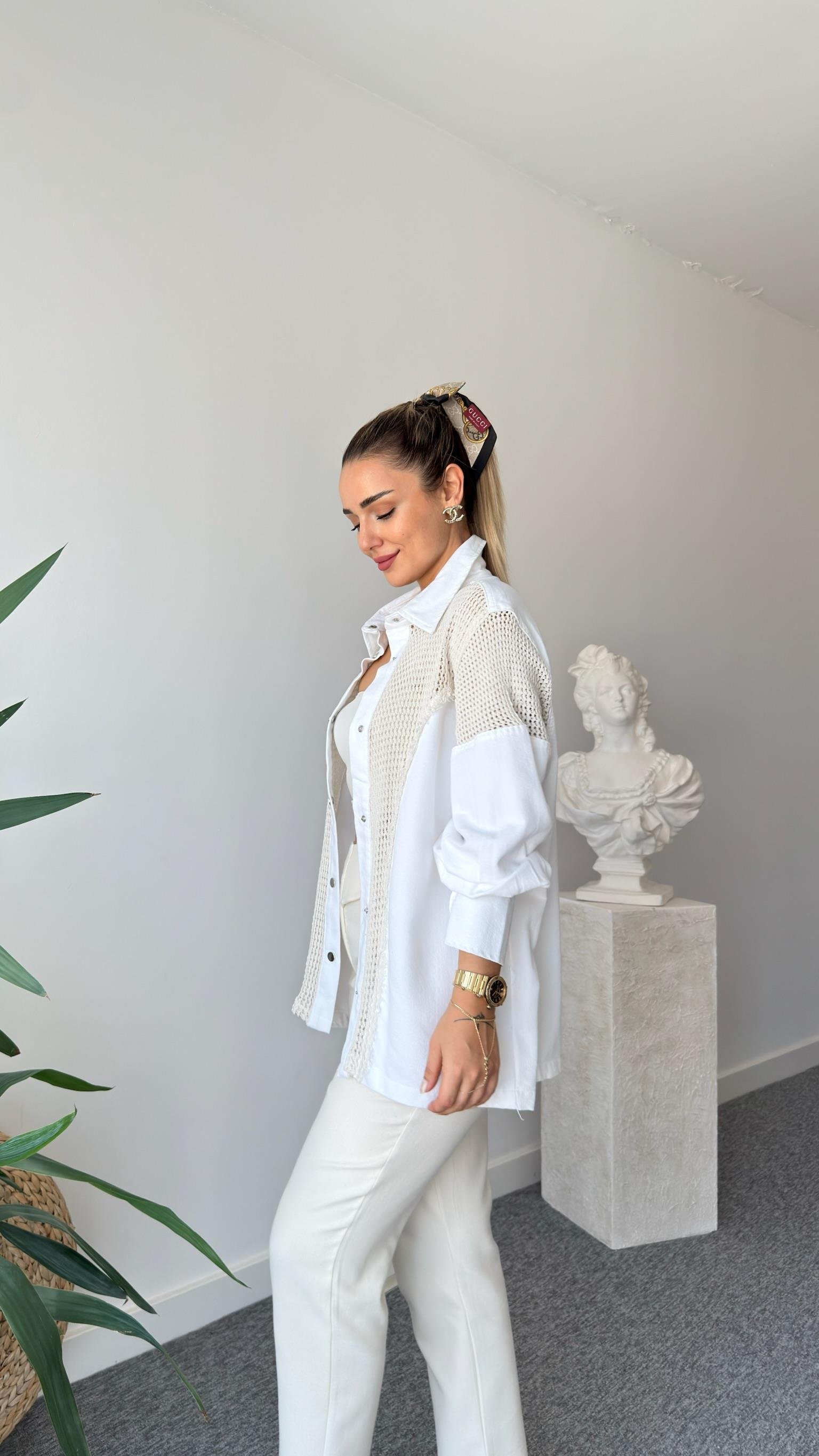 Beyaz Riga File Detaylı Gömlek Ceket