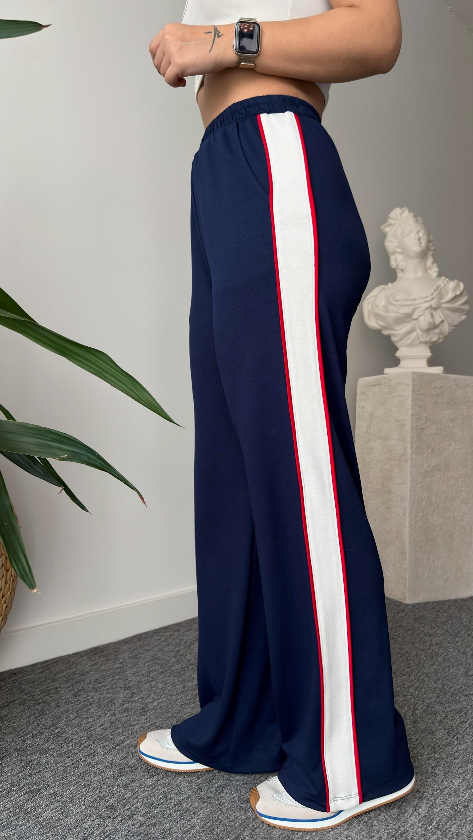 Fiori Taş Detaylı Renk Geçişli Modal Takım (Ön Sİpariş Ürünü)