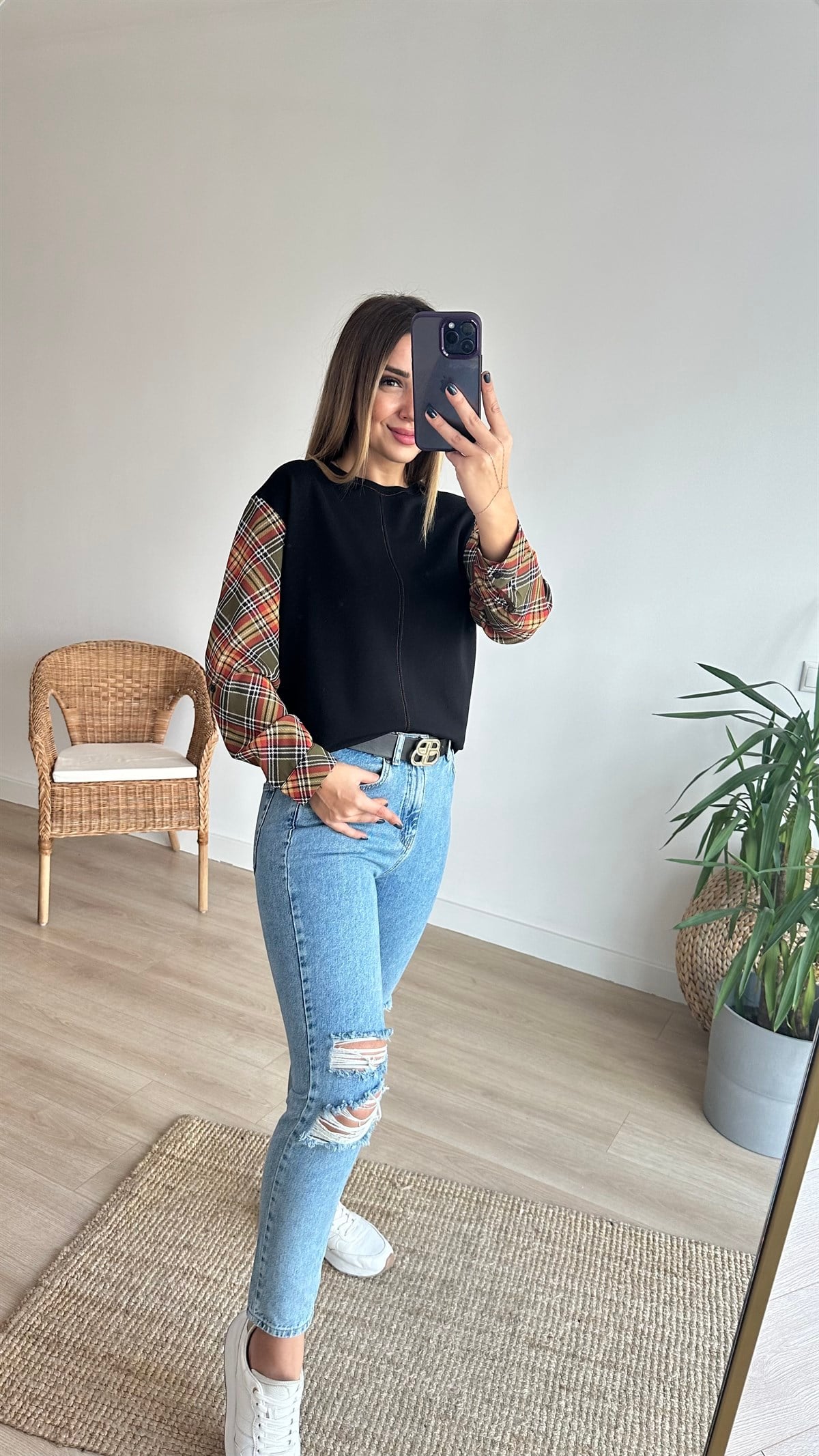 Kolları Ekose Desen Siyah Sweat