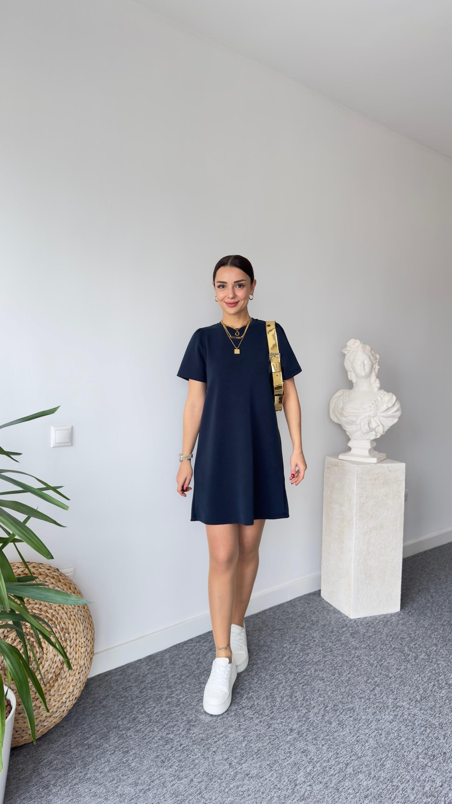 Kollar Volanlı Lacivert Modal Elbise 