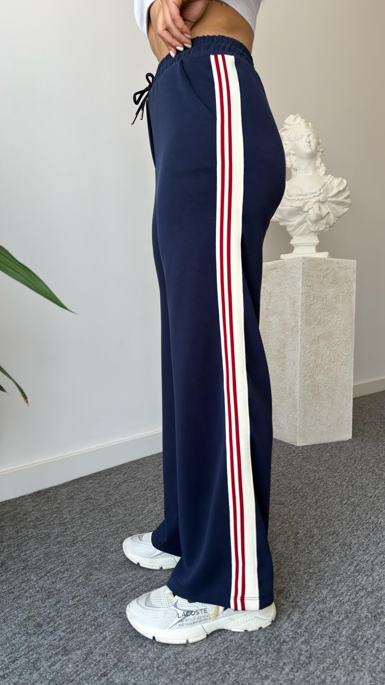 Lacivert Luga Şeritli Premium Modal Takım