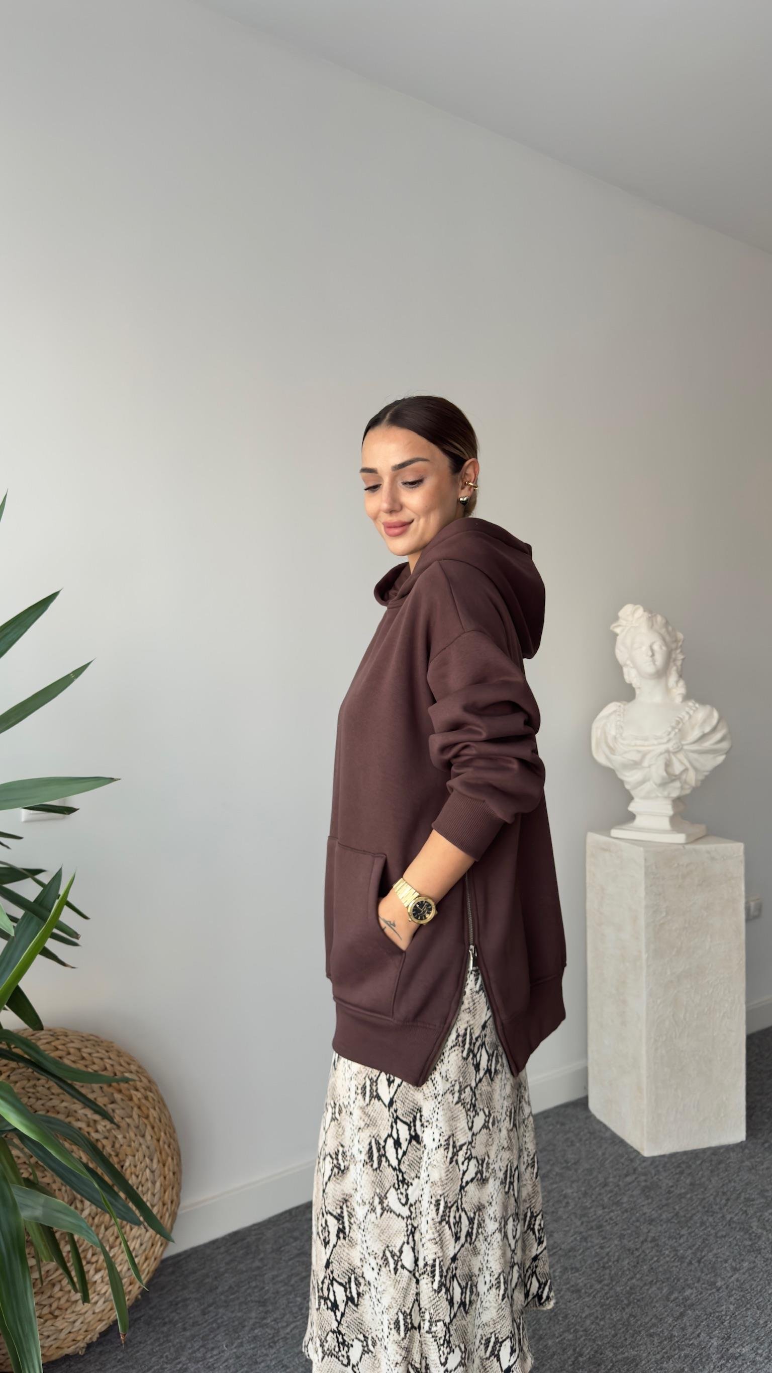 Fendy Yanlar Fermuarlı Salaş Kahve Sweatshirt