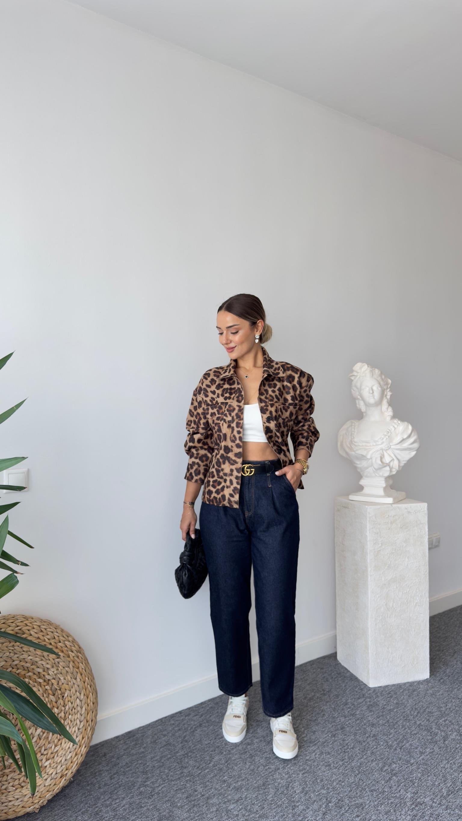 İnce Kaşe Zra Model Leopar Desen Ceket