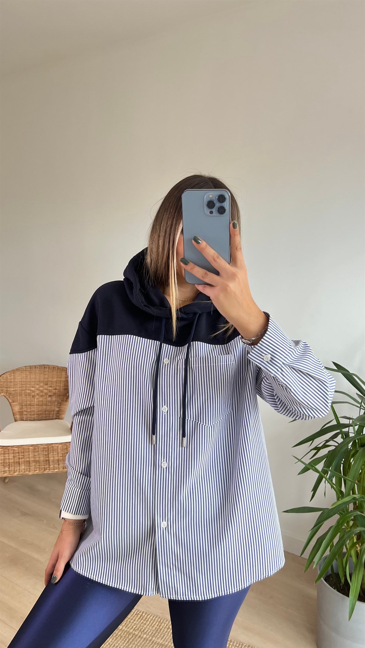 Lacivert Marka Model Gömlek Detaylı Sweatshirt 