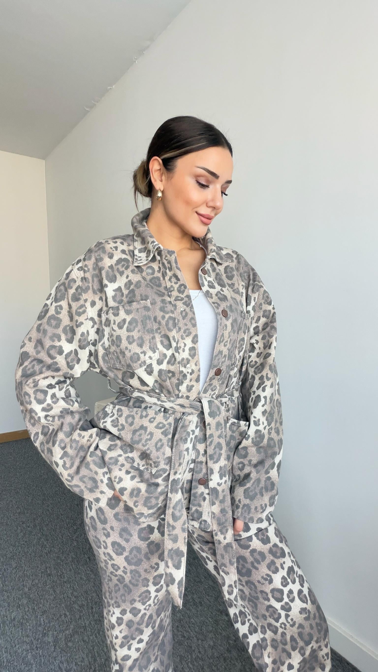 Rotha  Leopar Desenli Kuşaklı Jean Takım
