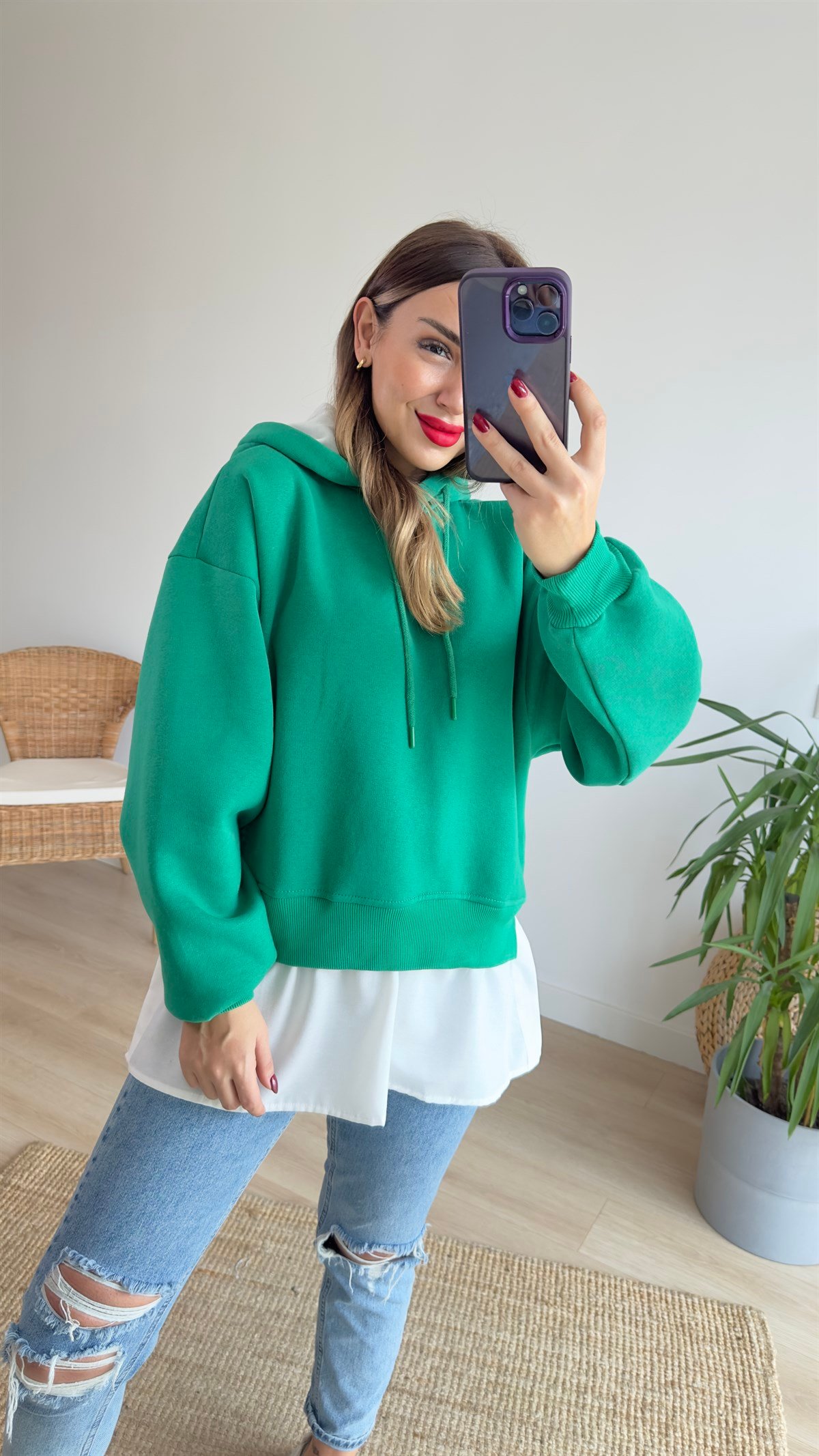 Gömlek Detaylı Yeşil Kapüşonlu Sweat