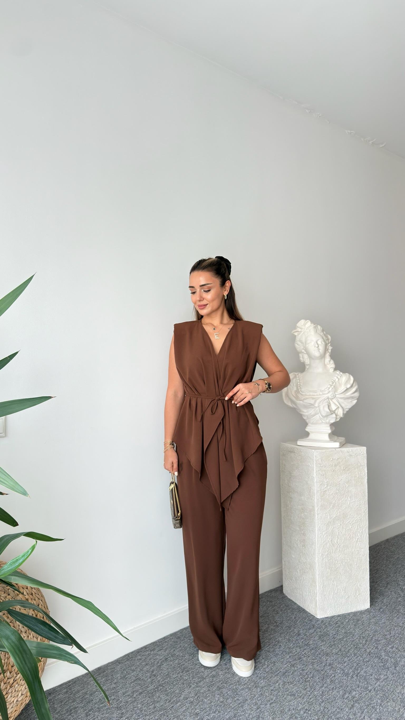 Kahve Jovo Asimetrik Kesim Vatkalı Takım