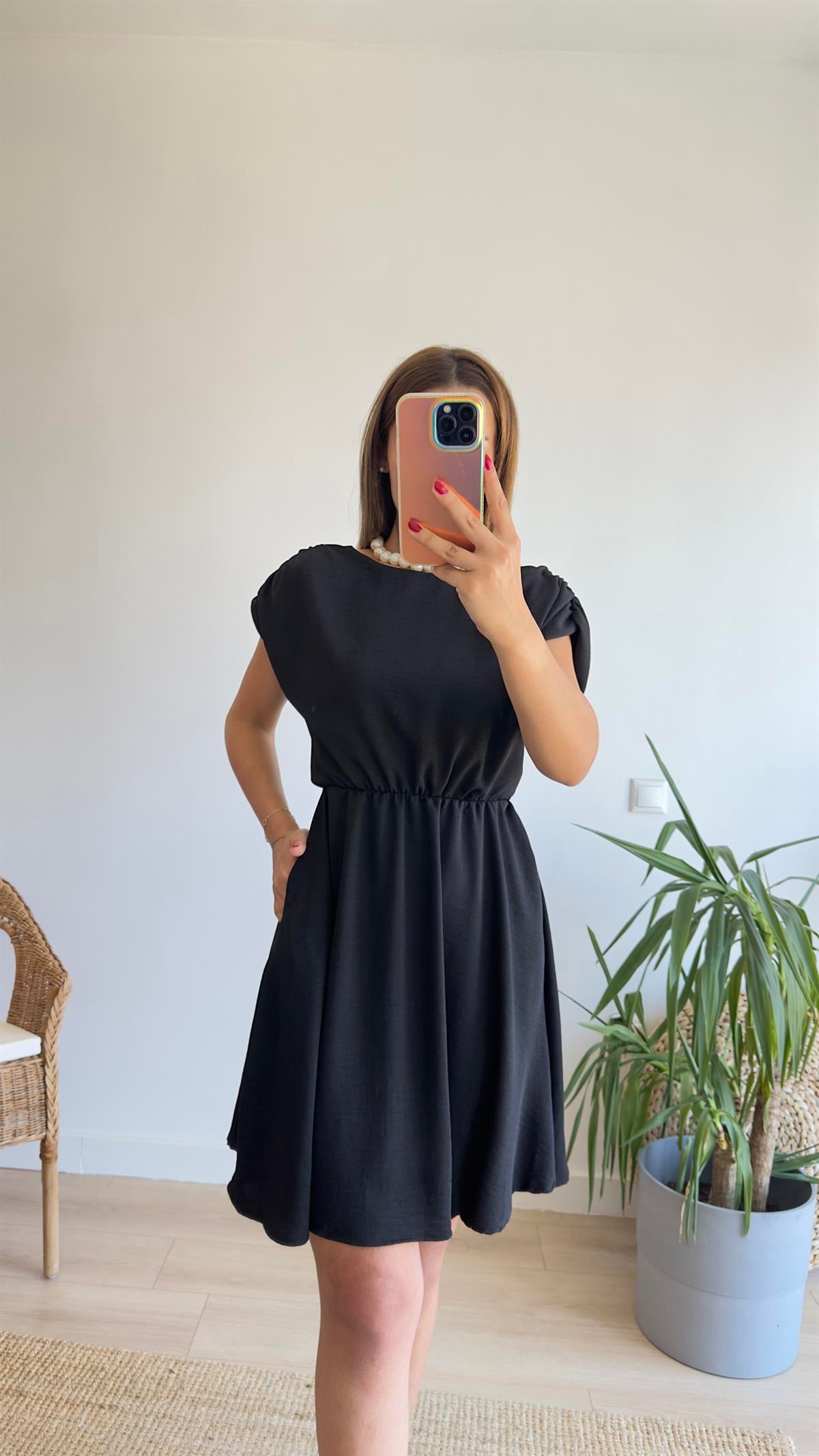 Coy Bel Büzgülü Siyah Basic Elbise 