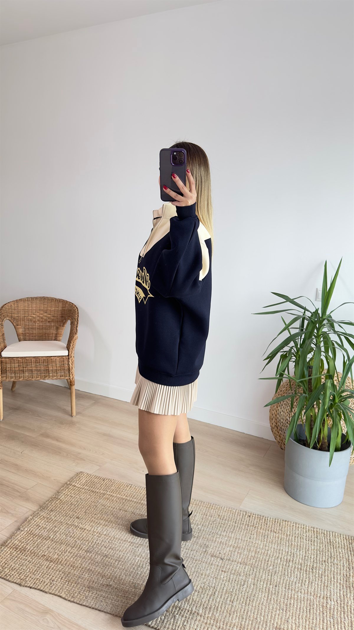Lacivert Bej Baskılı Sweatshirt