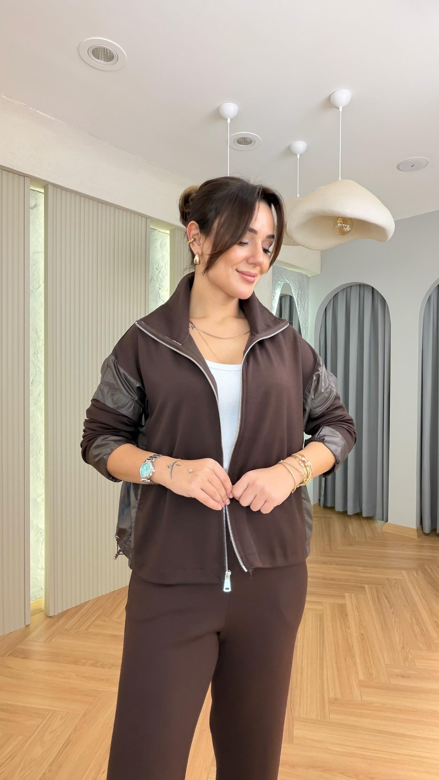 Kahve Vienti Paraşüt Detaylı Modal Takım