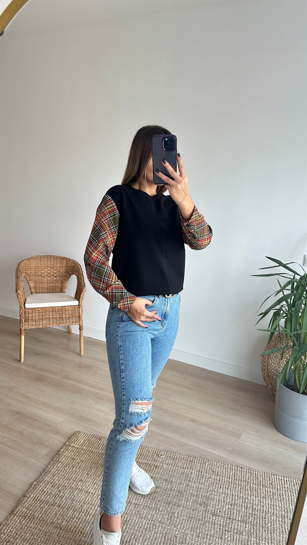 Kolları Ekose Desen Siyah Sweat