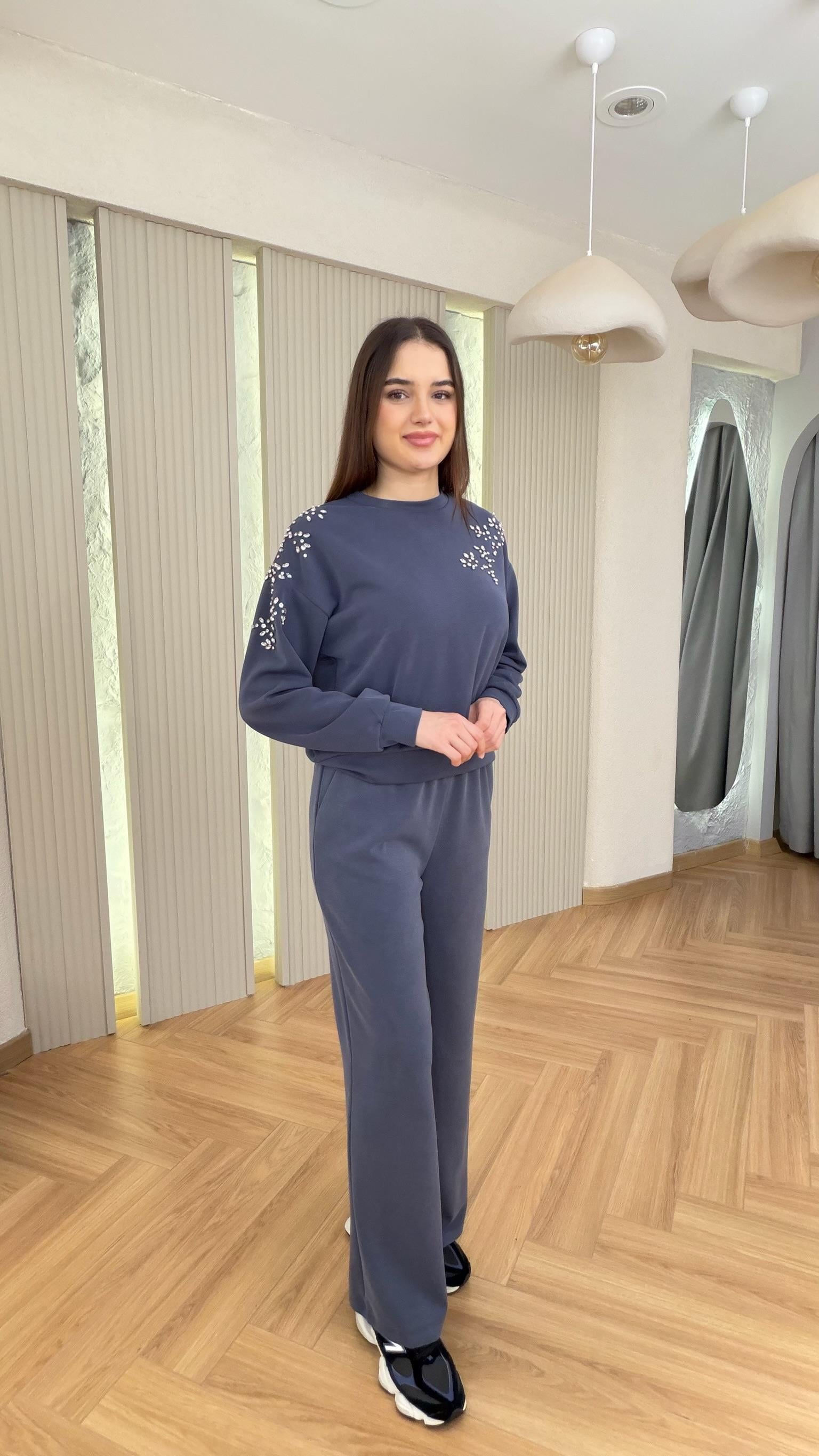 Rebore Taş Detaylı Modal Takım