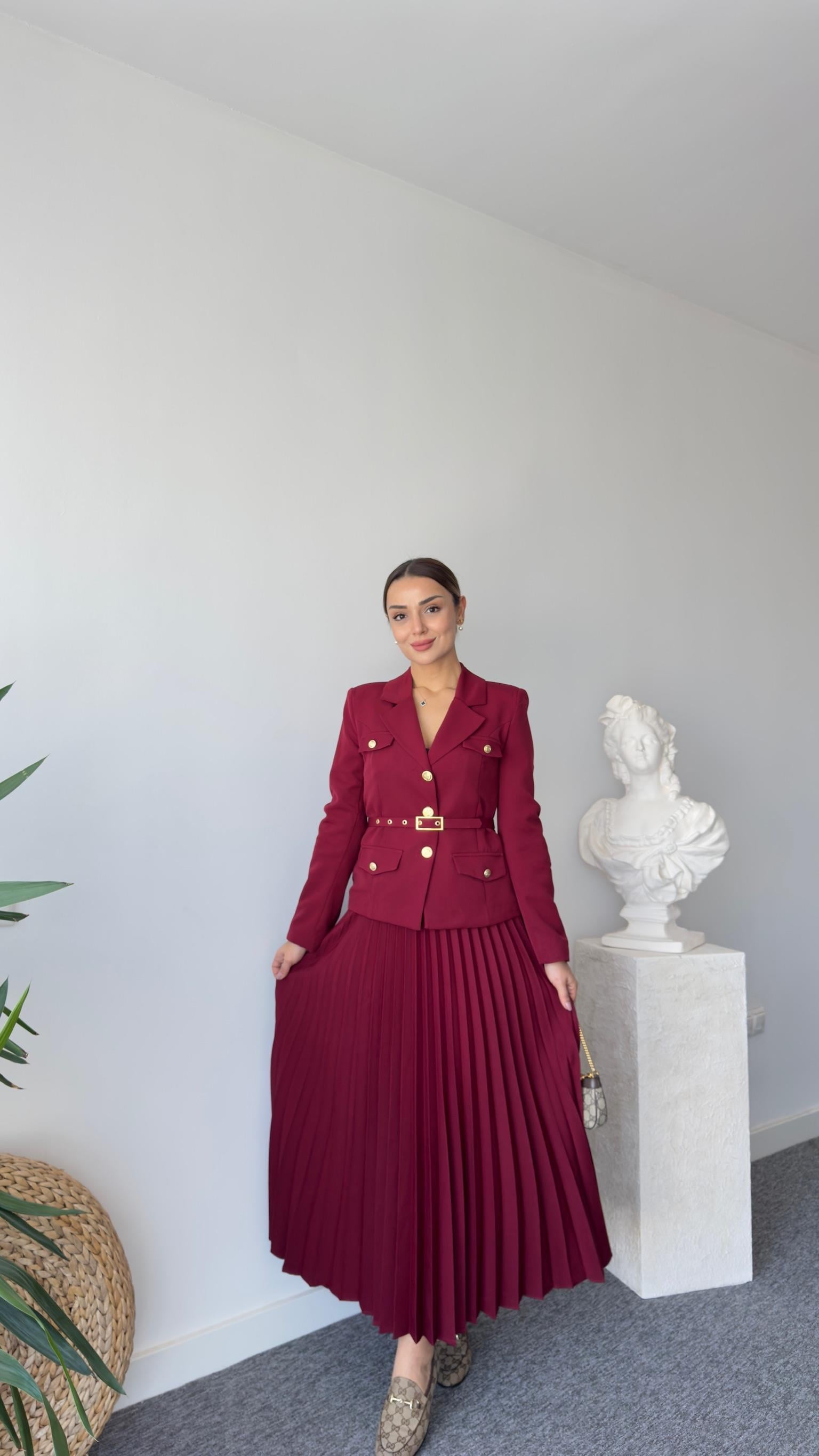 Luni Premium Bordo Etekli Takım