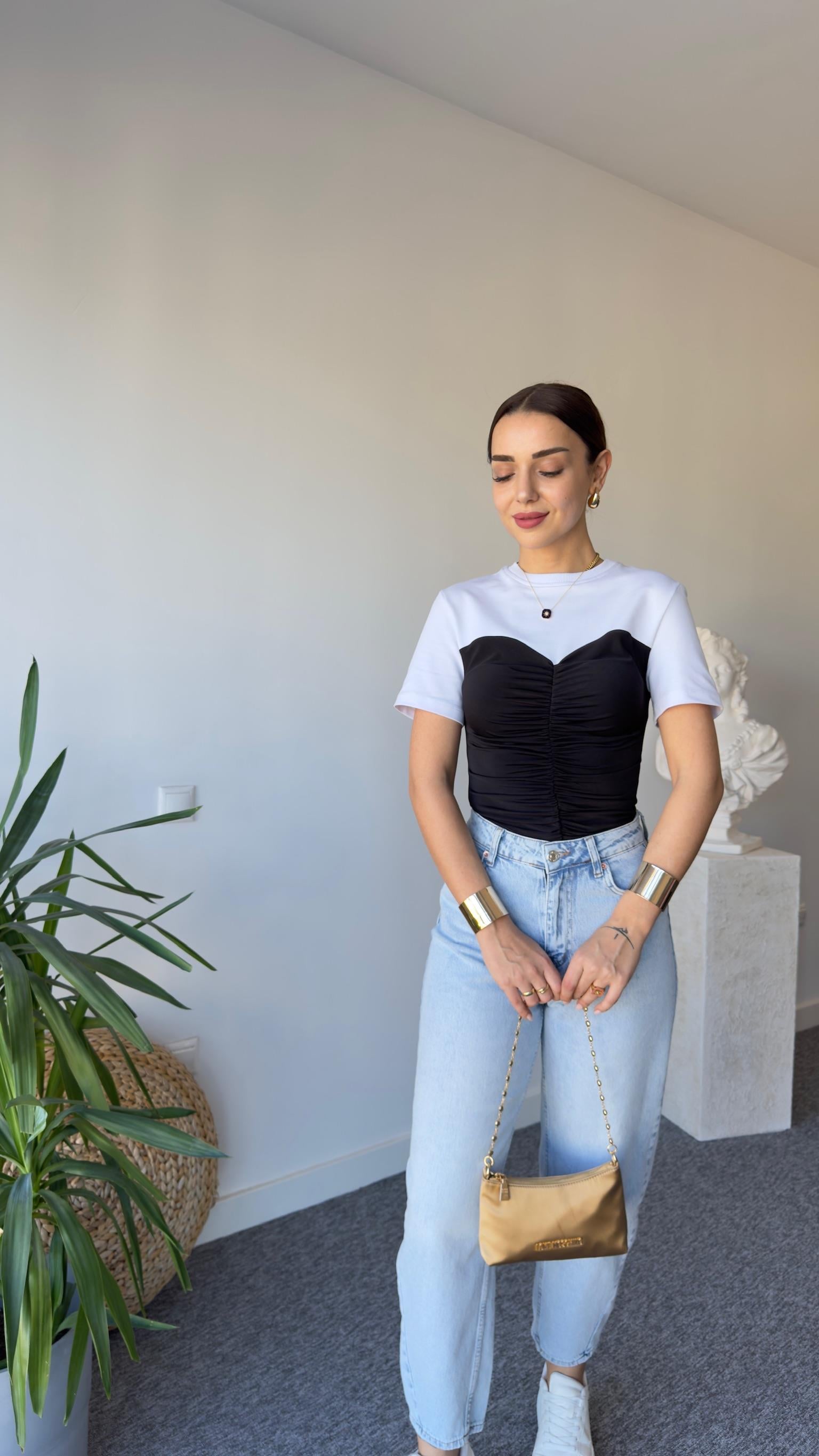 Beny Marka Model Büzgülü Tasarım Bluz