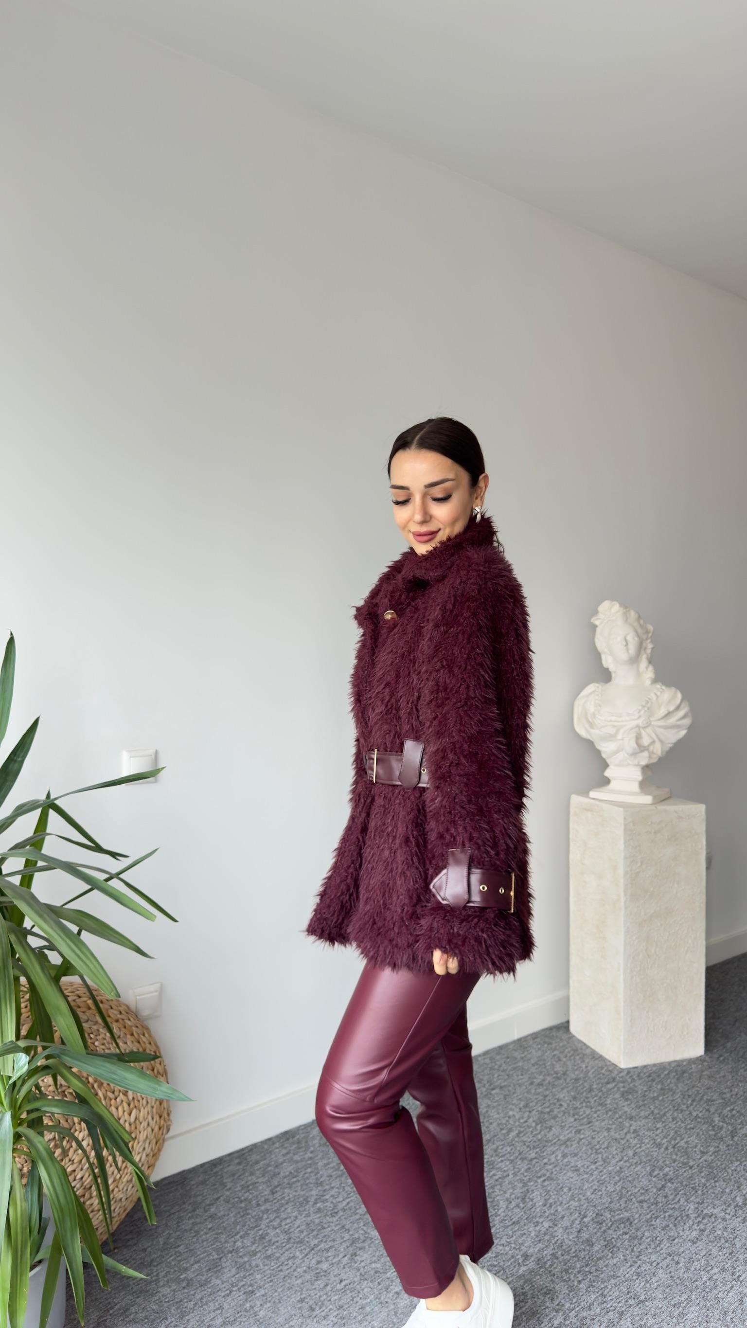 Premıum Deri Detaylı Bordo Peluş Mont (Ön Sipariş Ürünü)