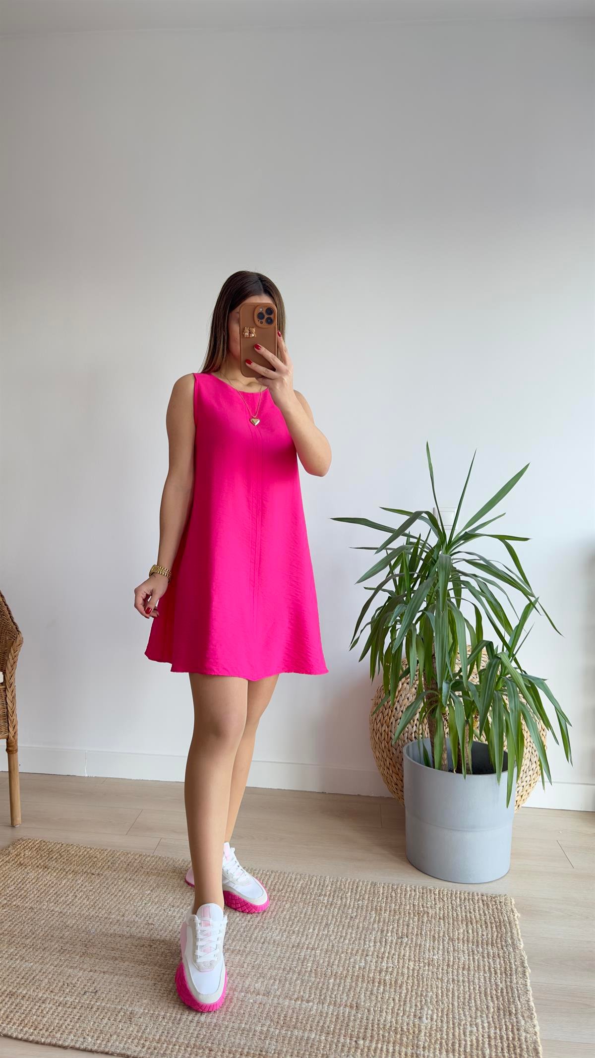 Pembe Kolsuz Çan Elbise 