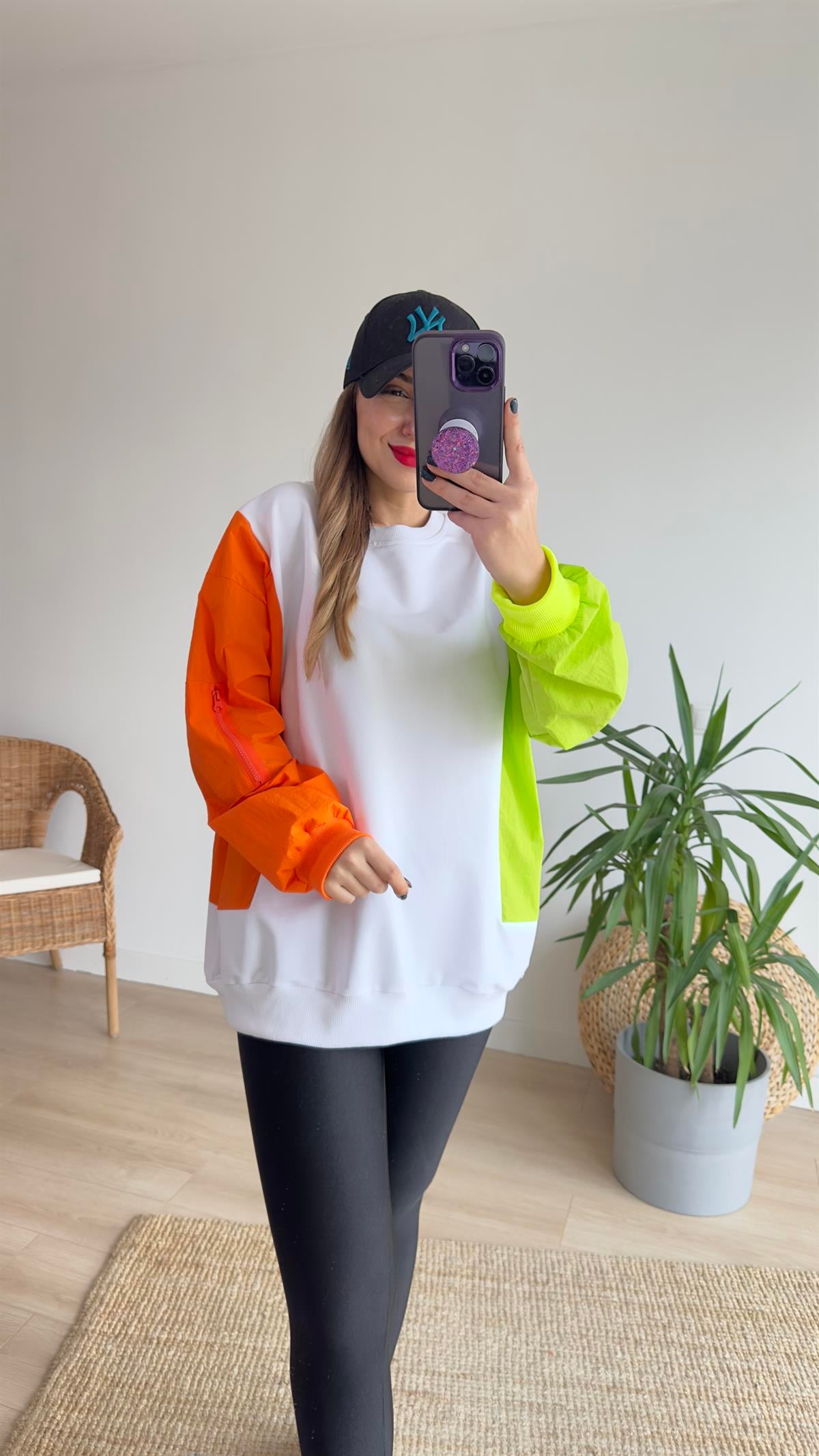 Marka Model Yeşil Paraşüt Garni Sweat